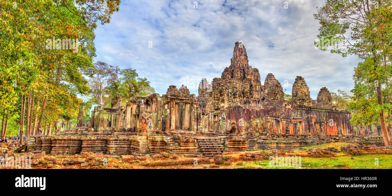 Le Bayon, un temple khmer d'Angkor au Cambodge, en Asie du sud-est Banque D'Images