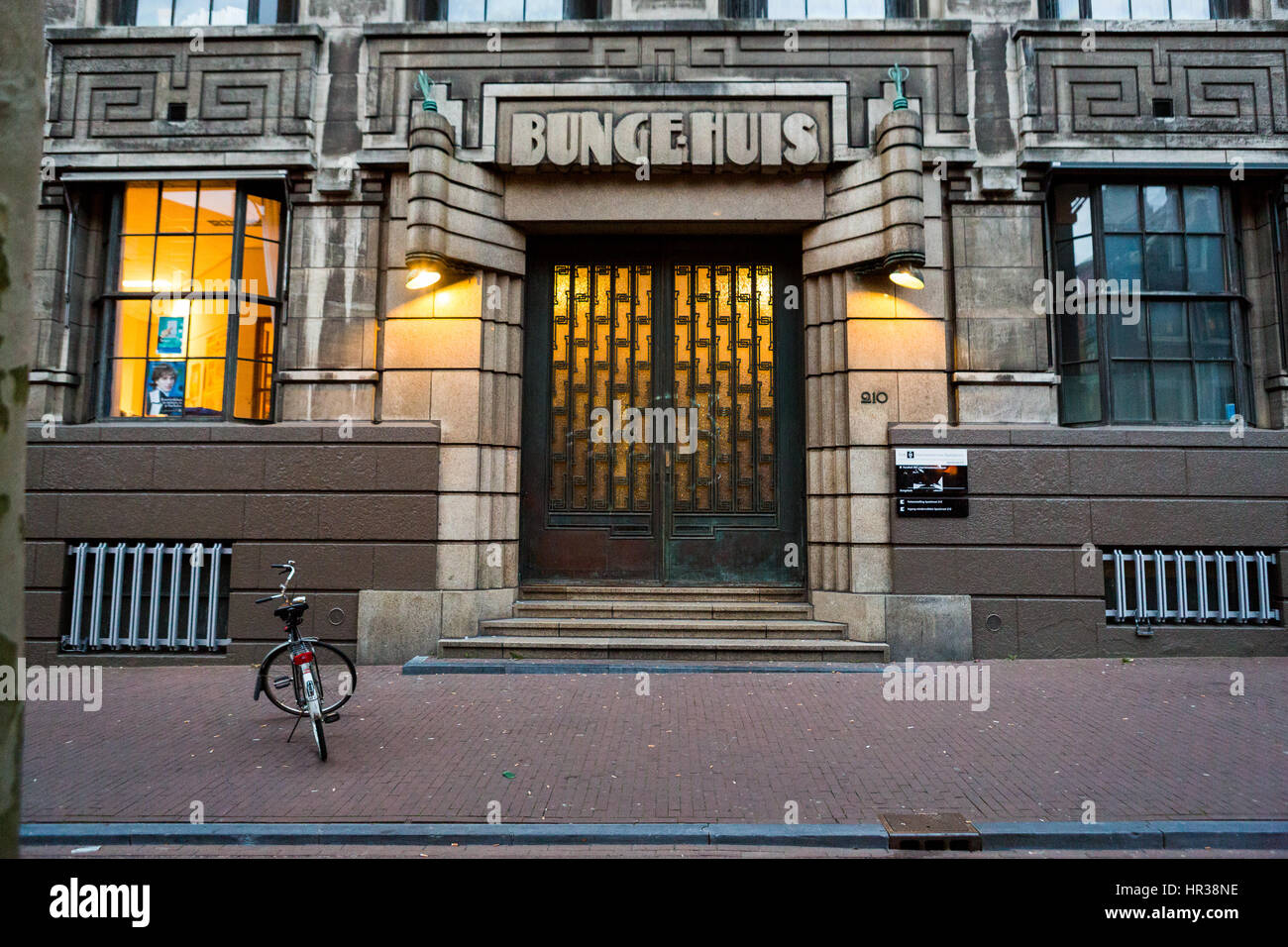 Façade de bâtiment Bungehuis à Amsterdam, Pays-Bas Banque D'Images