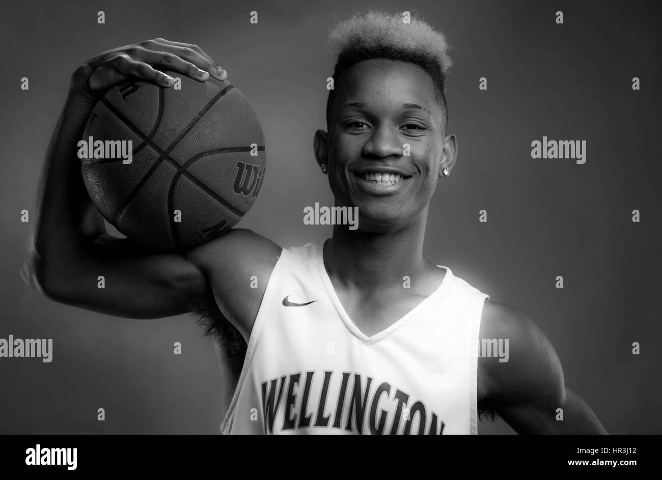 West Palm Beach, Floride, USA. Feb 26, 2017. L'École secondaire Wellington Trent est la garde côtière Frazier Palm Beach Post joueur de basket-ball de l'année pour les grandes écoles. Credit : Allen Eyestone/Le Palm Beach Post/ZUMA/Alamy Fil Live News Banque D'Images