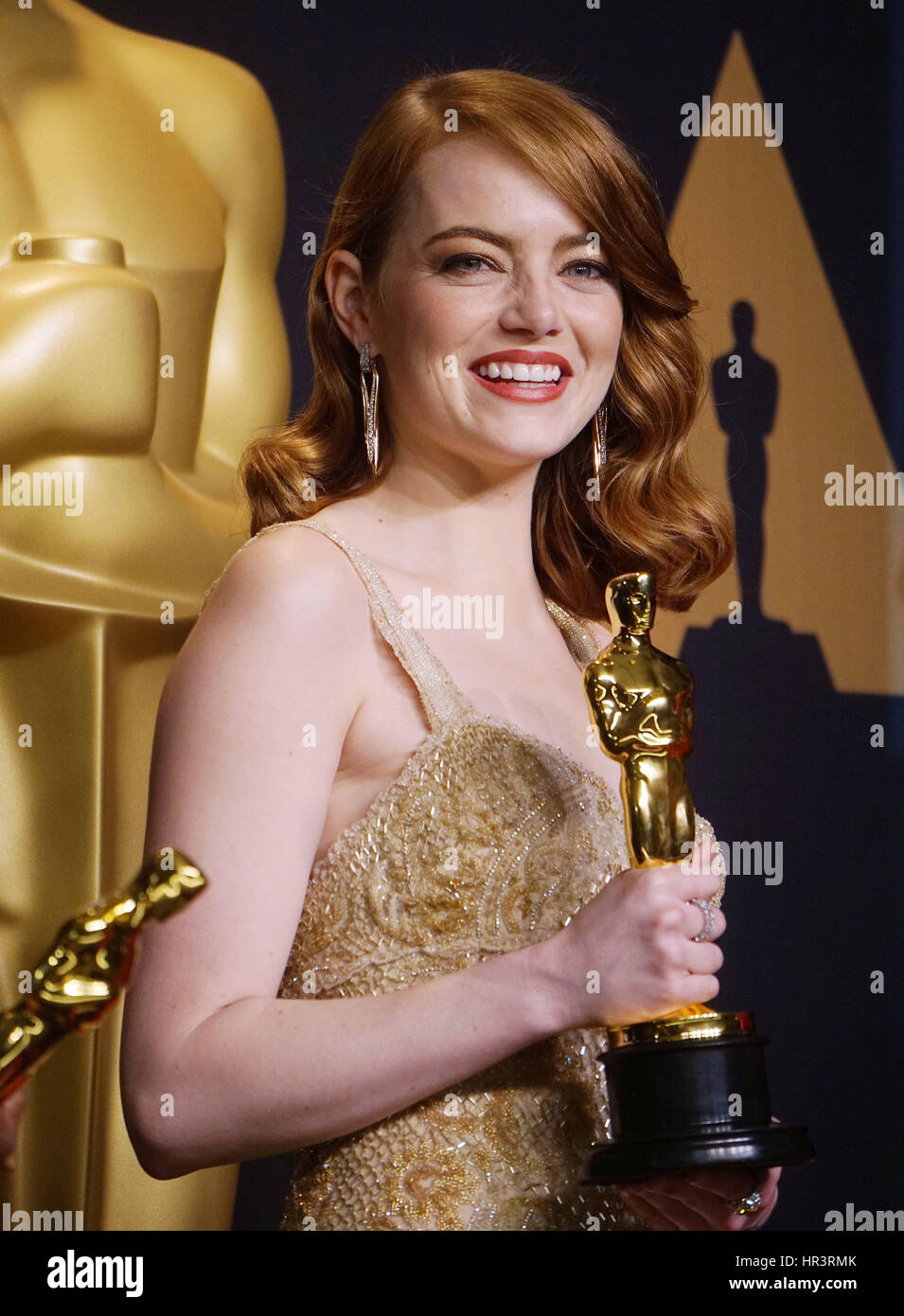 Los Angeles, USA. 26 Février, 2017. Emma Stone 89e Academy Awards (Oscars), salle de presse au Dolby Theatre de Los Angeles. Le 26 février 2017. Credit : Tsuni / USA/Alamy Live News Banque D'Images