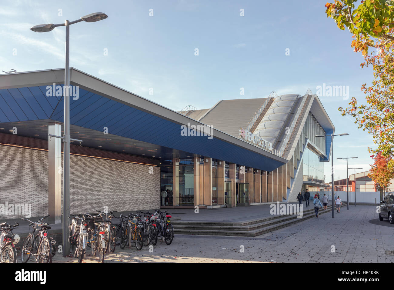 La gare de Reading dans le Berkshire, Royaume-Uni Banque D'Images