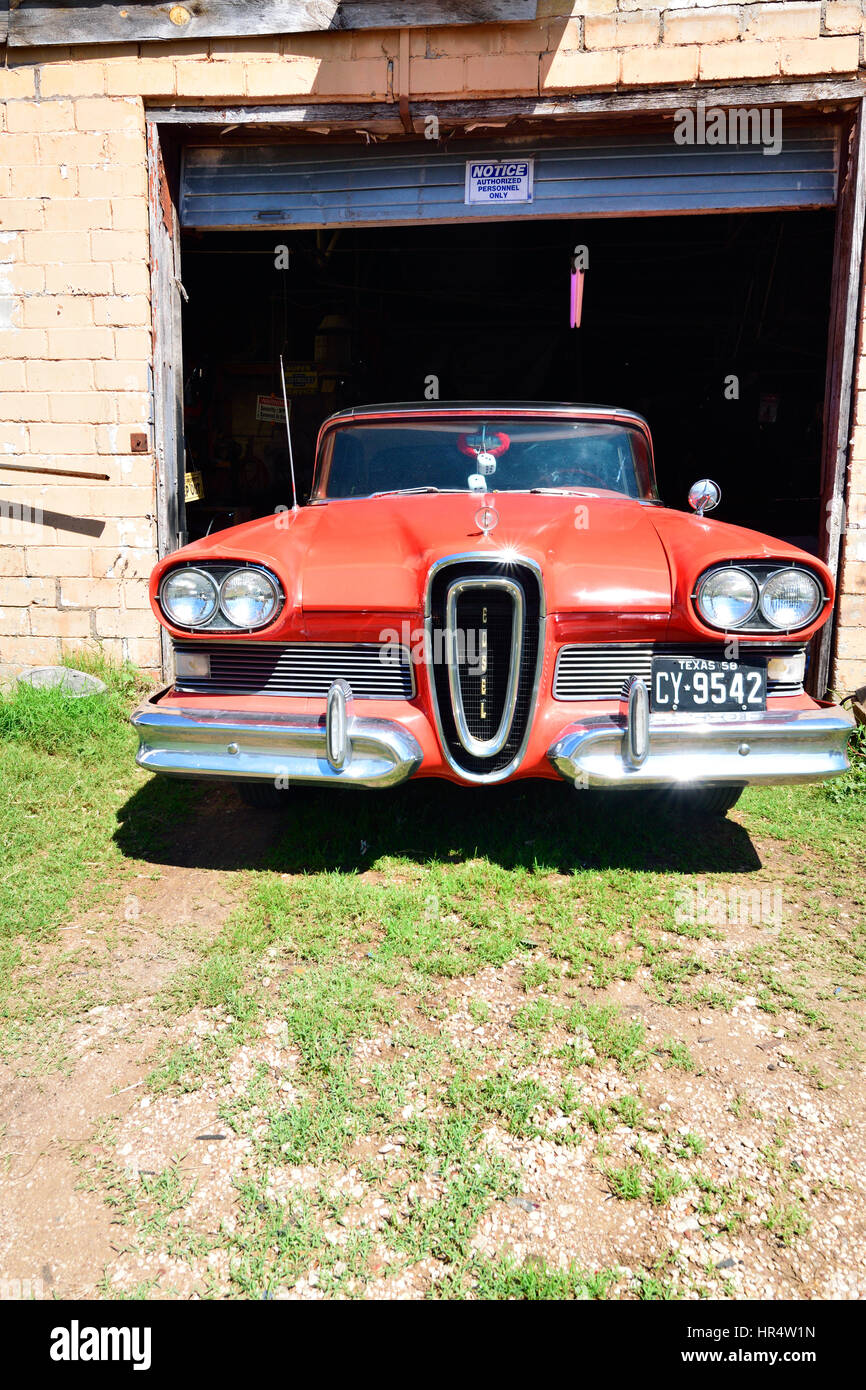 L'image avant d'une automobile Edsel Ford classique Banque D'Images