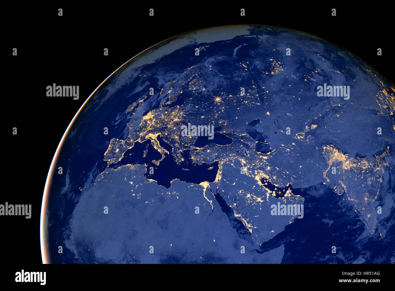 L'Europe et l'Afrique du Nord par nuit - éléments de cette image sont meublées par la NASA Banque D'Images