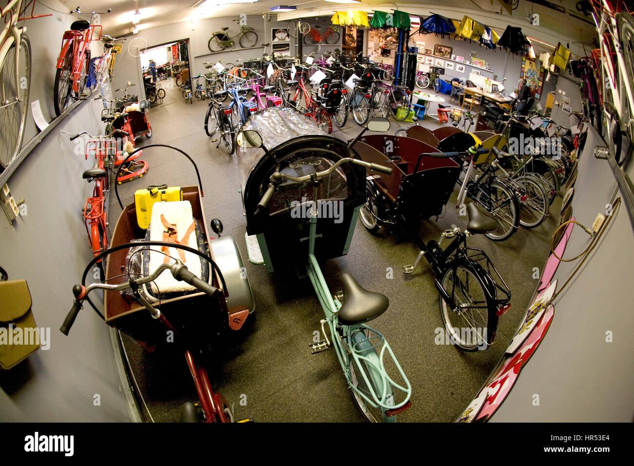 Atelier de réparation de vélos à Amsterdam Banque D'Images