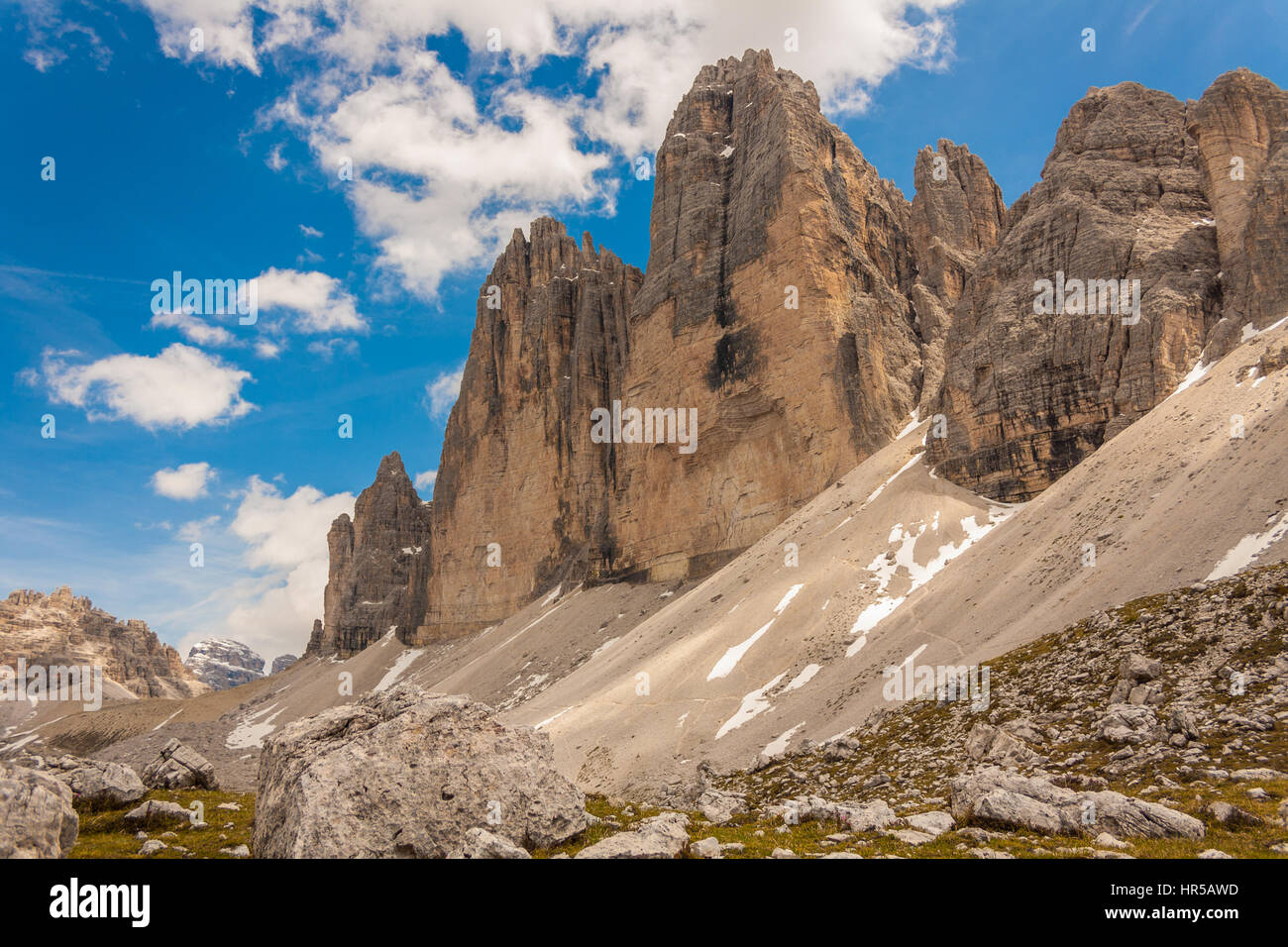 Paysage entourant les Tre Cime di Lavaredo, Veneto, Italie Banque D'Images