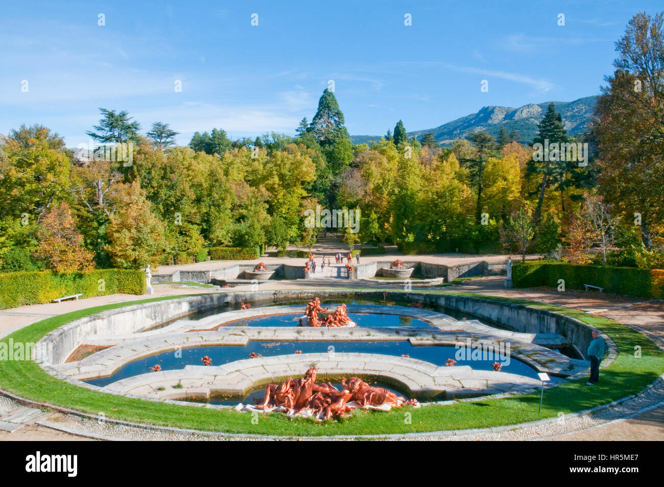 Jardins en automne. La Granja de San Ildefonso, province de segovia, Castilla Leon, Espagne. Banque D'Images