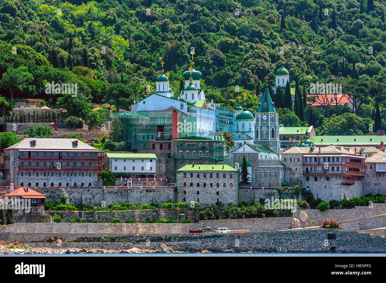 Monastère Orthodoxe russe Saint Pantaleon connu comme Rossikon au Mont Athos, Agion Oros ou montagne sainte, Chalkidiki, Grèce. Banque D'Images