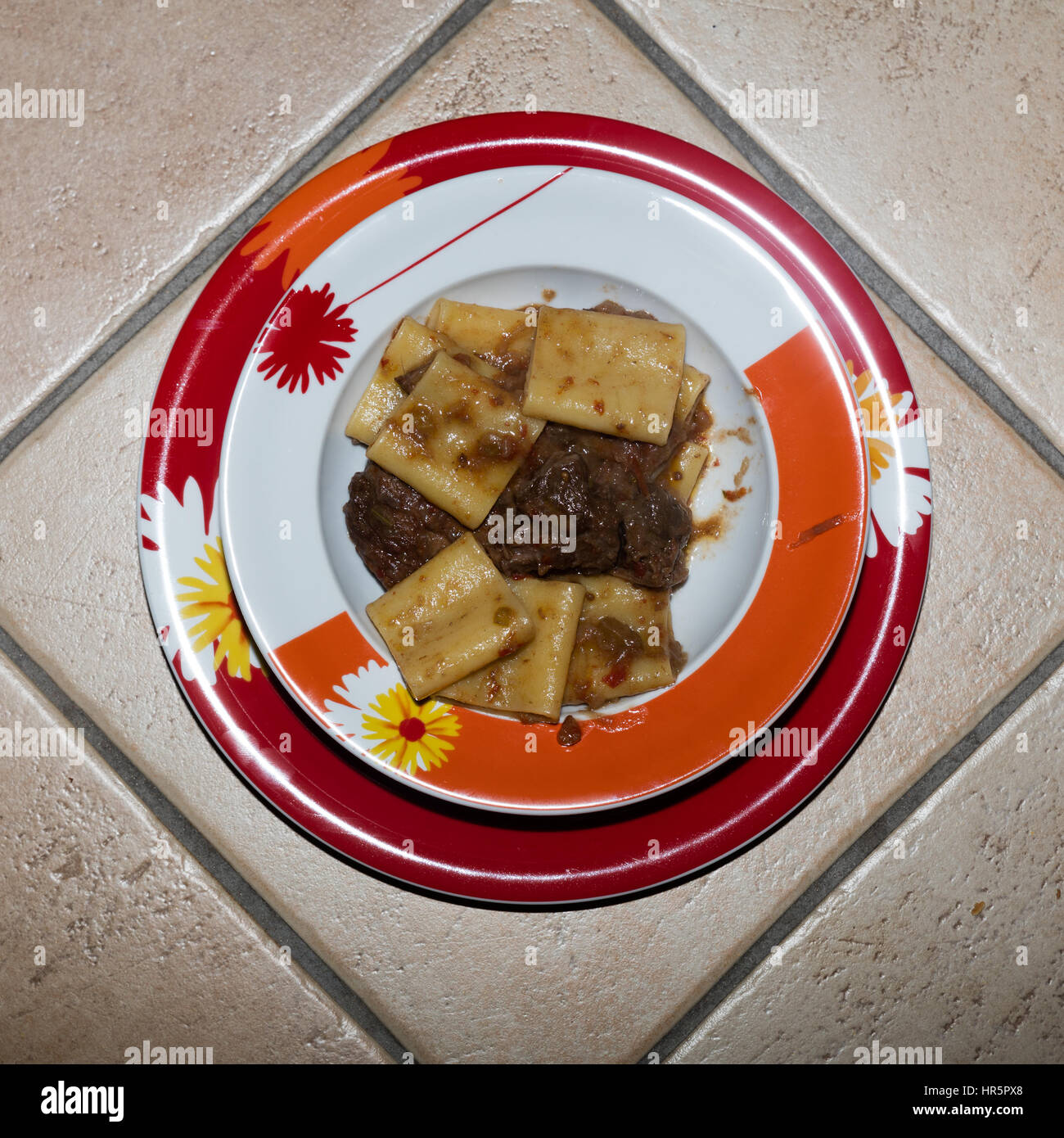 Sauce Pasta alla genovese, composé par le boeuf et les oignons Banque D'Images