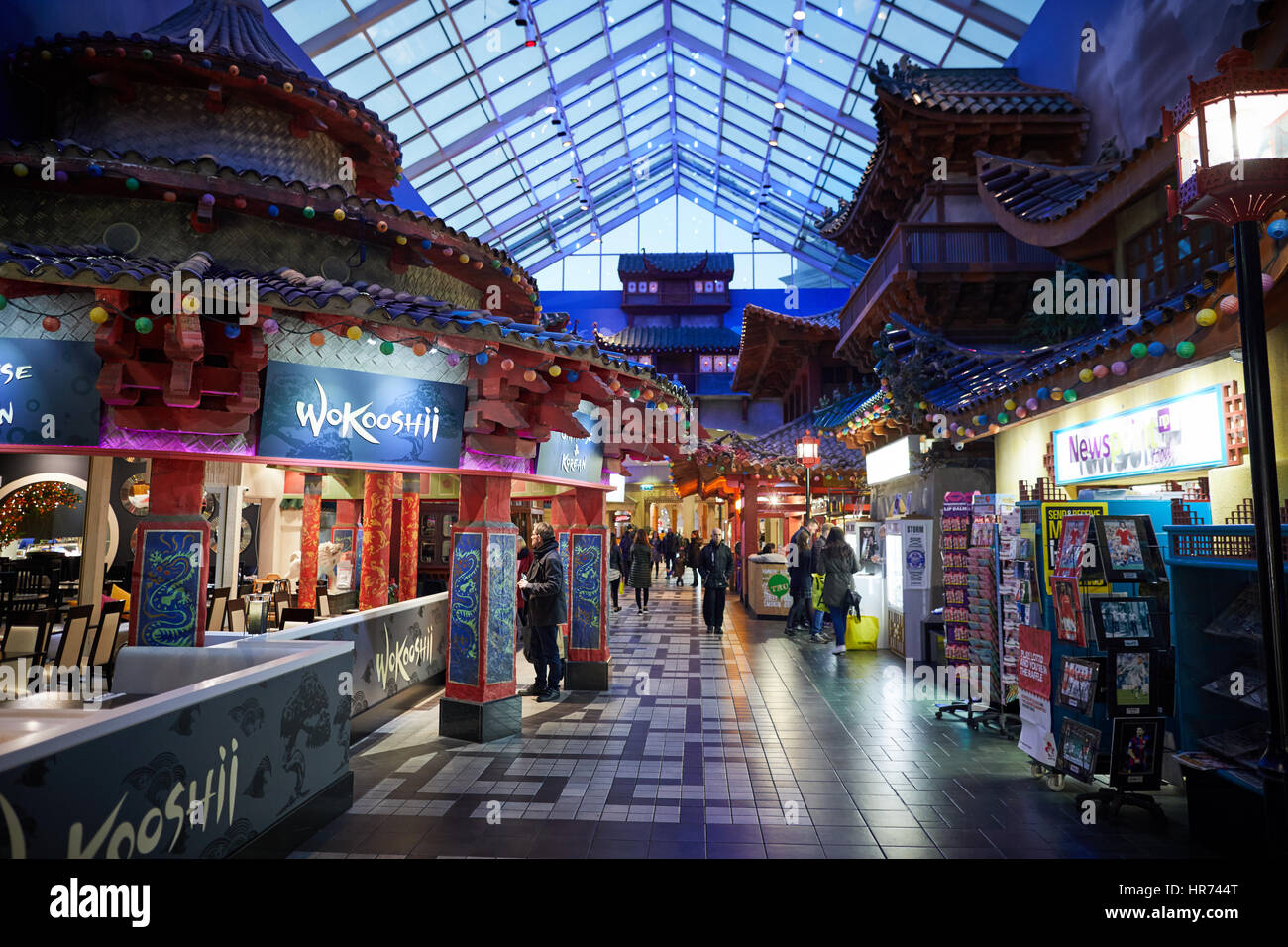 Food hall à l'intérieur de l'intérieur Grande Salle Orient, Intu Trafford Centre t au centre commercial center complex Dunplington, Manchester, Angleterre, Royaume-Uni. Banque D'Images