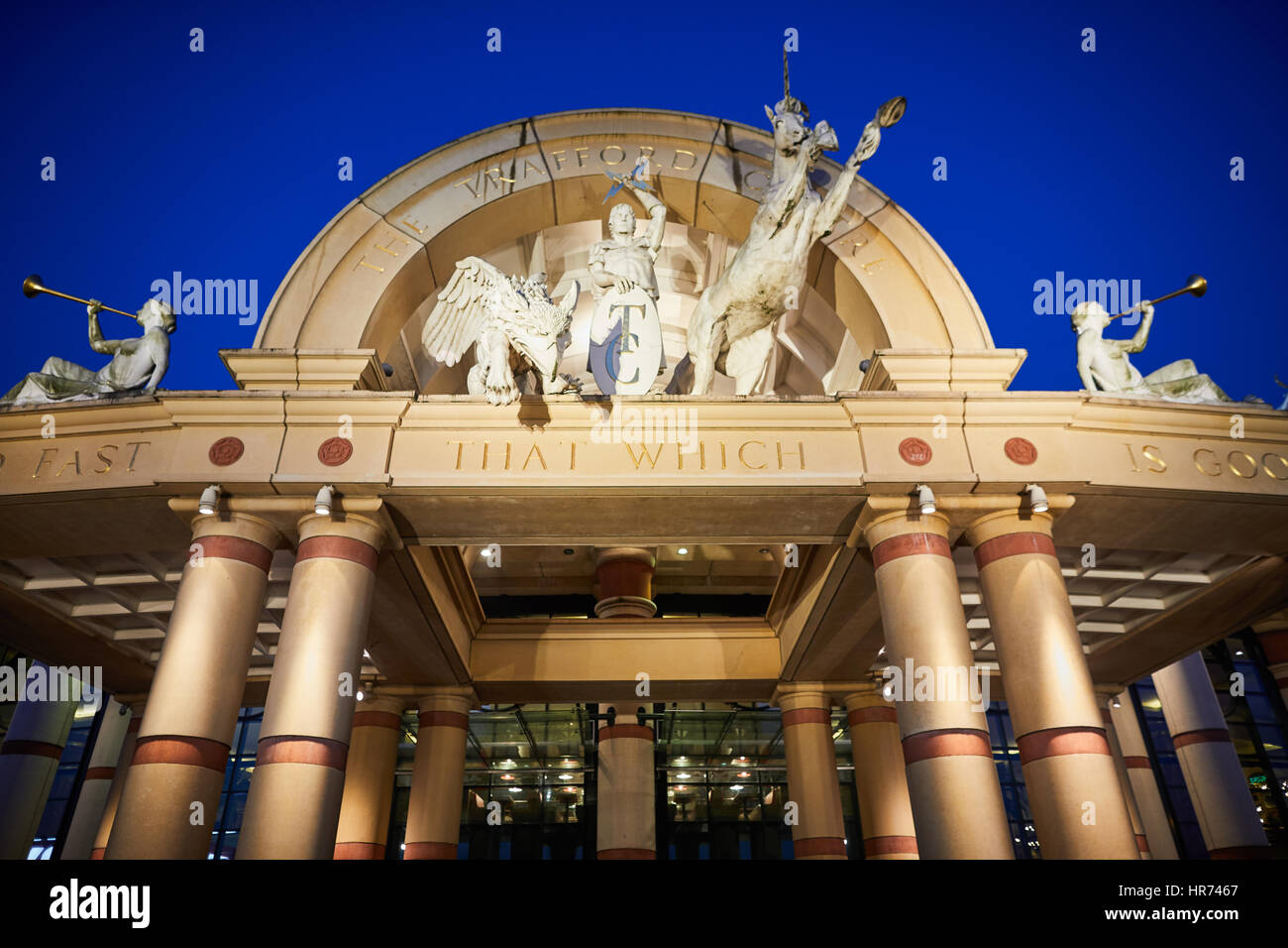 Grande entrée extérieur pour l'Intu Grande Salle Orient, Trafford Centre au centre commercial center complex Dunplington, Manchester, Angleterre, Royaume-Uni. Banque D'Images