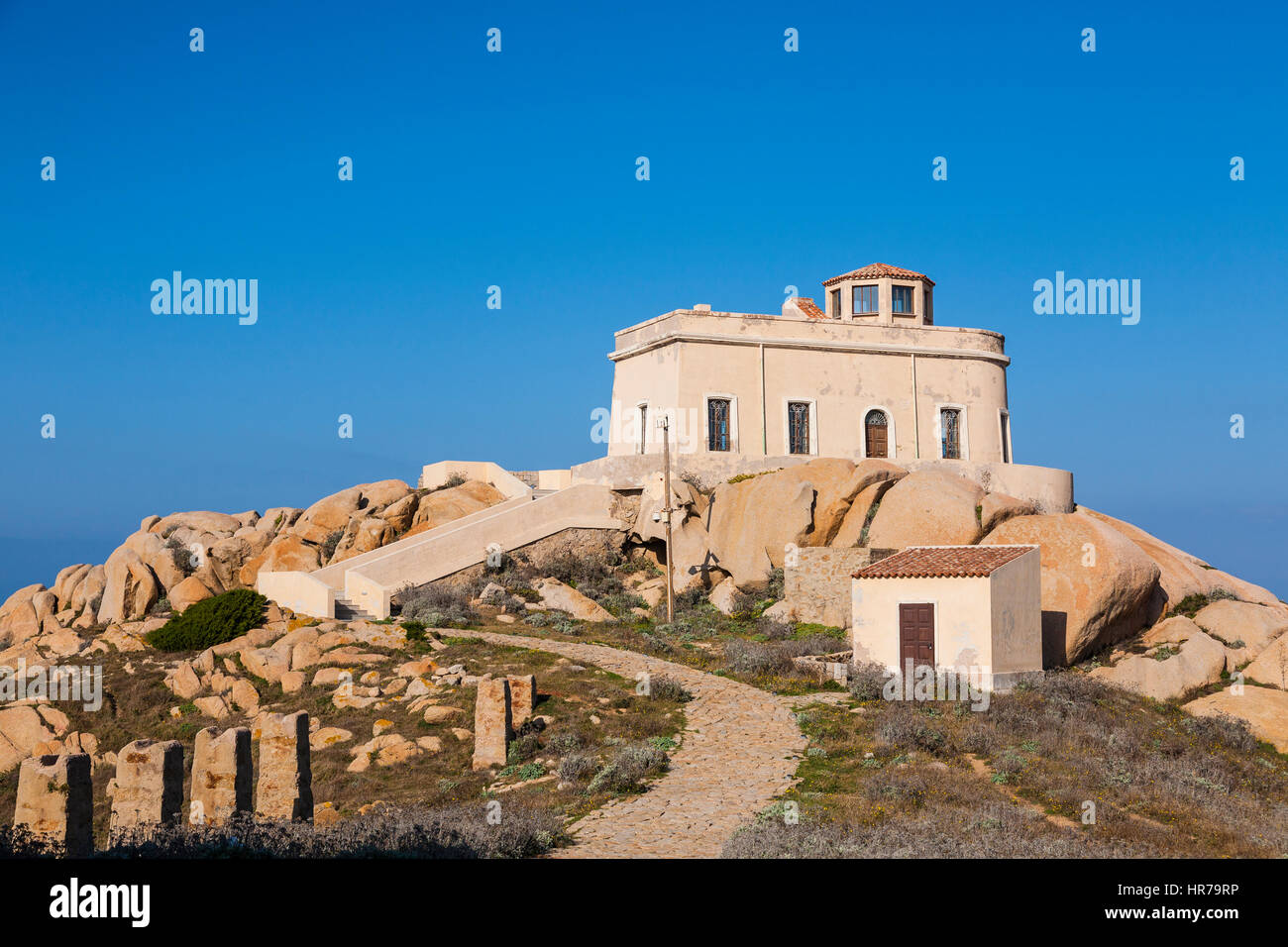 Ancien phare de Capo Testa, Santa Teresa di Gallura, Castelsardo, Sardaigne, Italie Banque D'Images