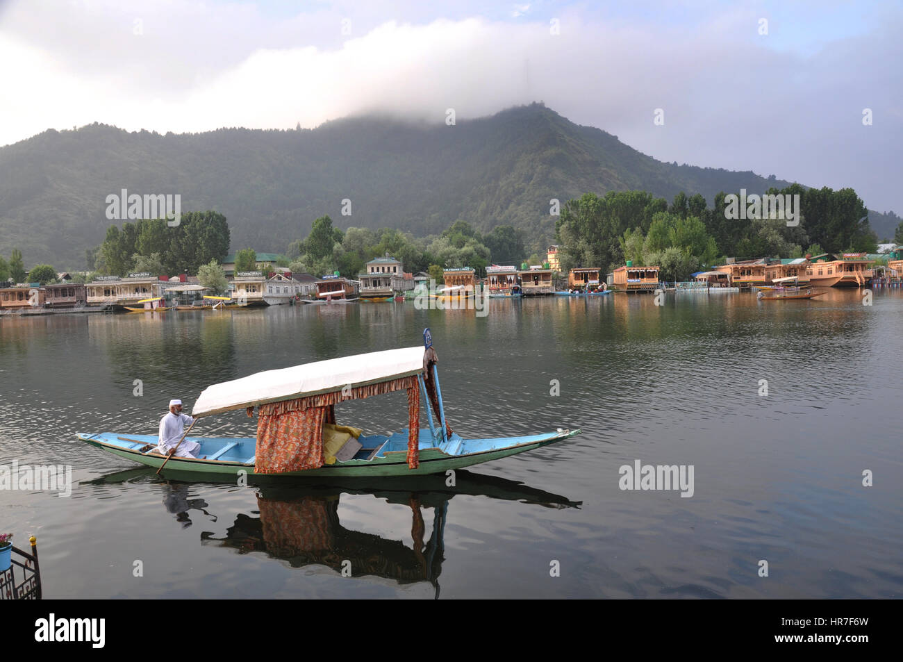 Lac Dal, le lac est le deuxième plus grand lac en Inde. Cachemire, Inde, (photo Copyright © Saji Maramon) Banque D'Images