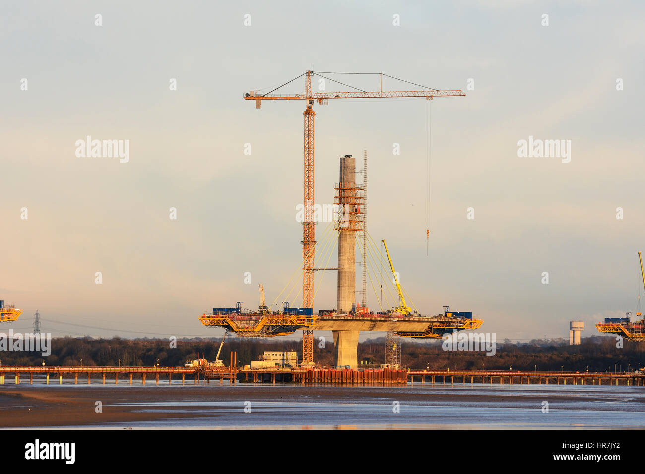 Construction de nouveaux Runcorn Widnes Pont sur la rivière Mersey. Le Mersey Gateway Projet de construction. Banque D'Images