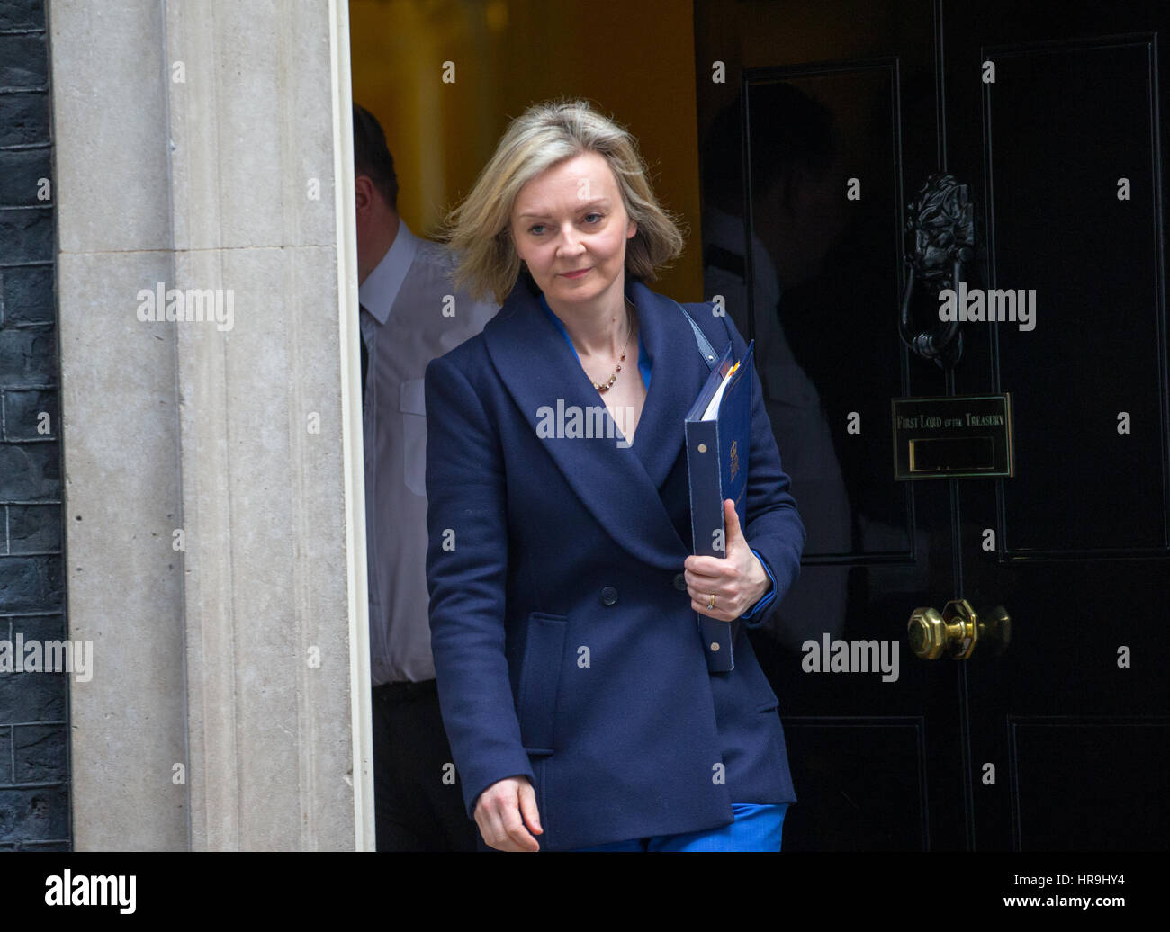 Secrétaire de la Justice,Liz Truss quitte une réunion du cabinet Banque D'Images