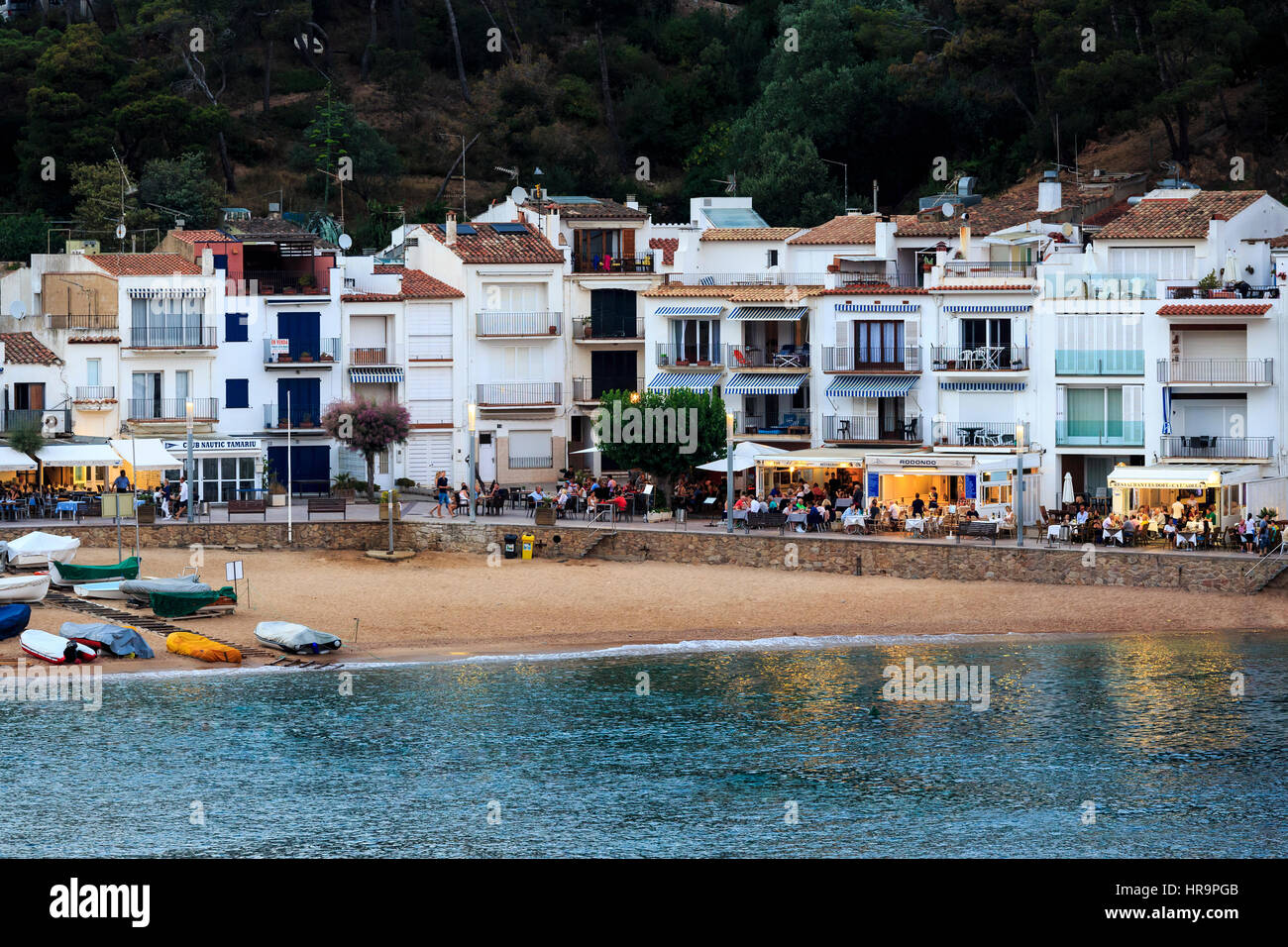 Au coucher du soleil de Tamariu, Costa Brava, Espagne Banque D'Images