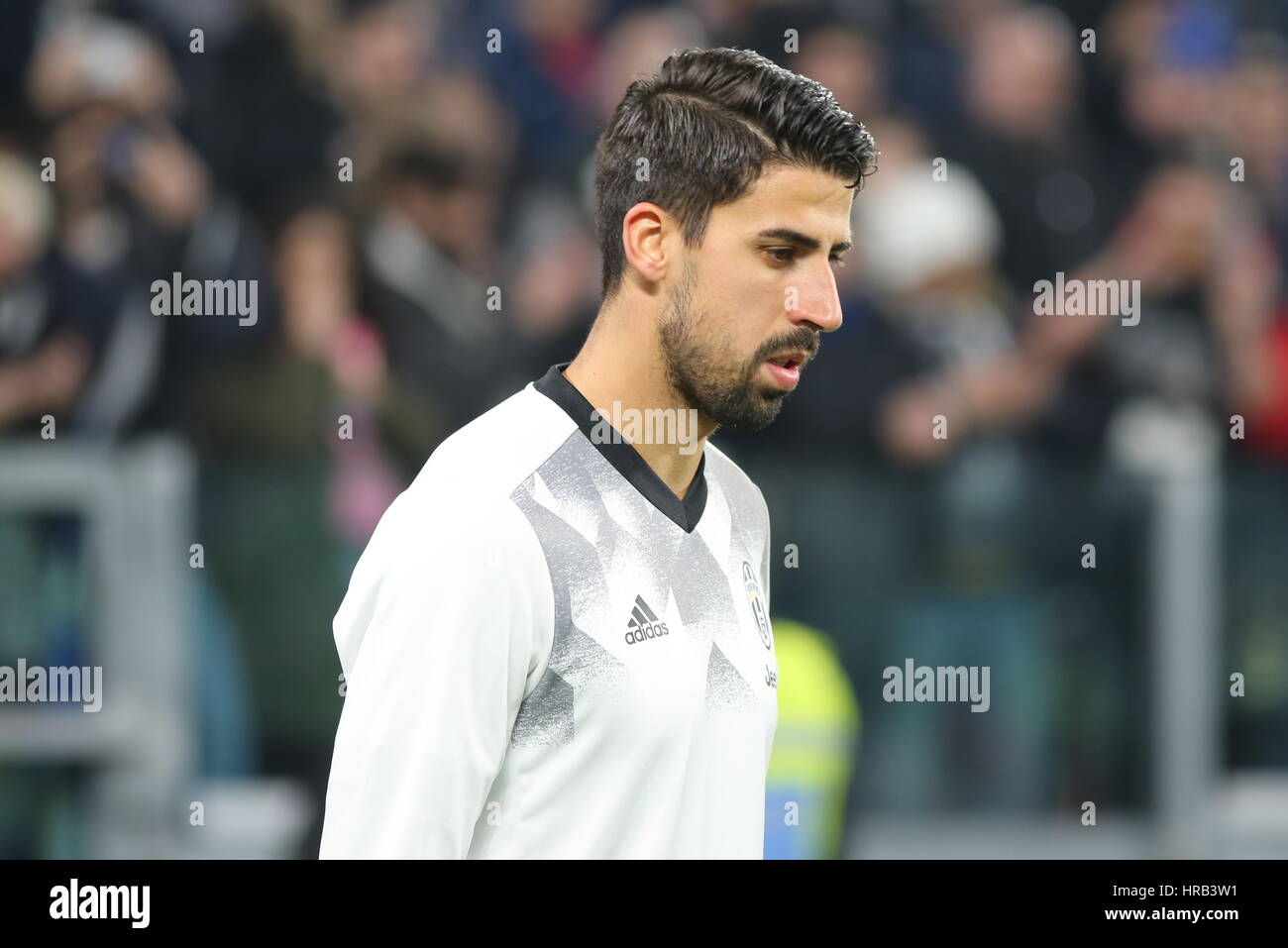 Juventus Stadium, Turin, Italie. 28 Février, 2017. Sami Khedira (Juventus) avant la demi-finale de Coupe d'Italie entre la Juventus et SSC Napoli au Juventus Stadium le 28 février 2017 à Turin, Italie. La Juventus gagne 3-1 sur Naples. Credit : Massimiliano Ferraro/Alamy Live News Banque D'Images