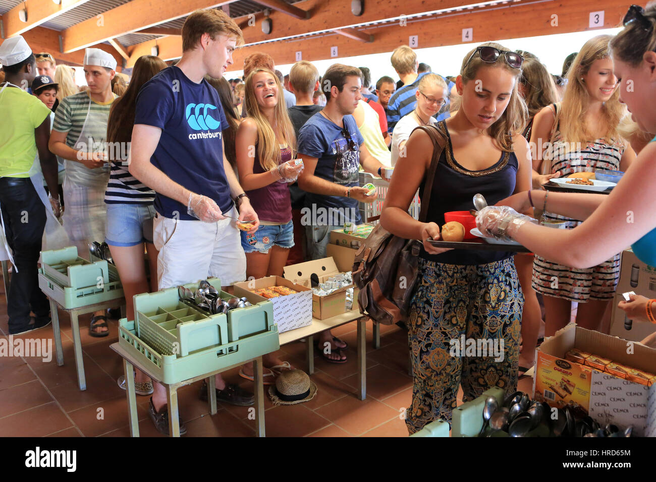 Repas. La communauté de Taizé. Banque D'Images