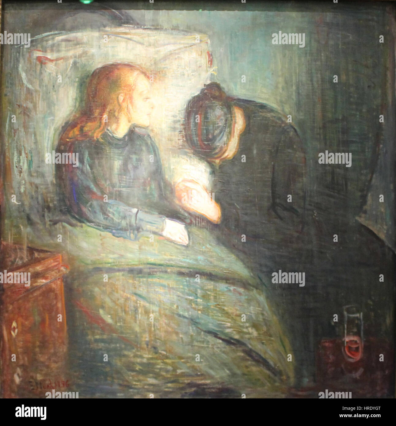 « La fille malade » d'Edvard Munch est un tableau poignant de 1885 à 1886, représentant une femme allongée sur son lit de mort, reflétant les thèmes de la maladie et de la vulnérabilité. La pièce capture la profondeur psychologique et le style expressionniste de Munch. Banque D'Images