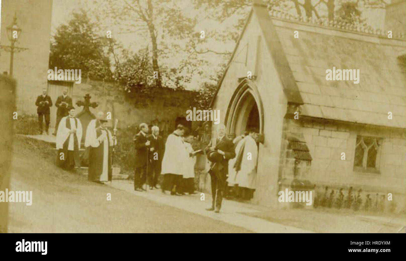 L'archevêque de York à St Ricarius Aberford Banque D'Images