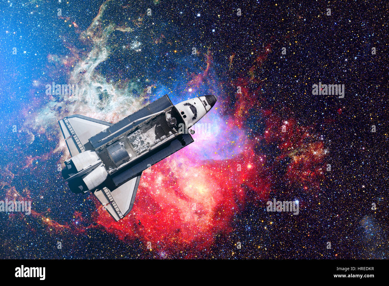 Décollage de la navette spatiale sur une mission. Éléments de cette image fournie par la NASA Banque D'Images