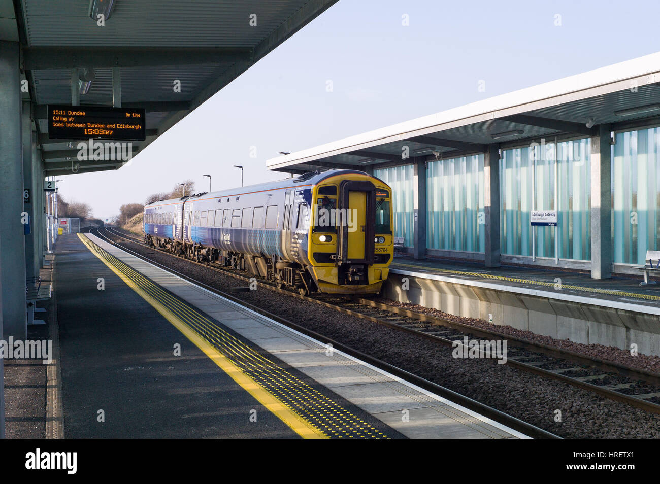Passerelle d'Édimbourg / tram Gare informatisé pour l'aéroport d'Édimbourg Banque D'Images