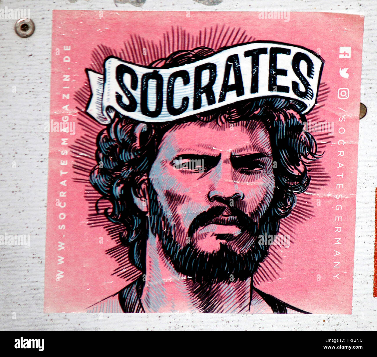 Aufkleber/ Graffity : der brasilianische Fussballer der 80er Jahre Socrates, Berlin. Banque D'Images