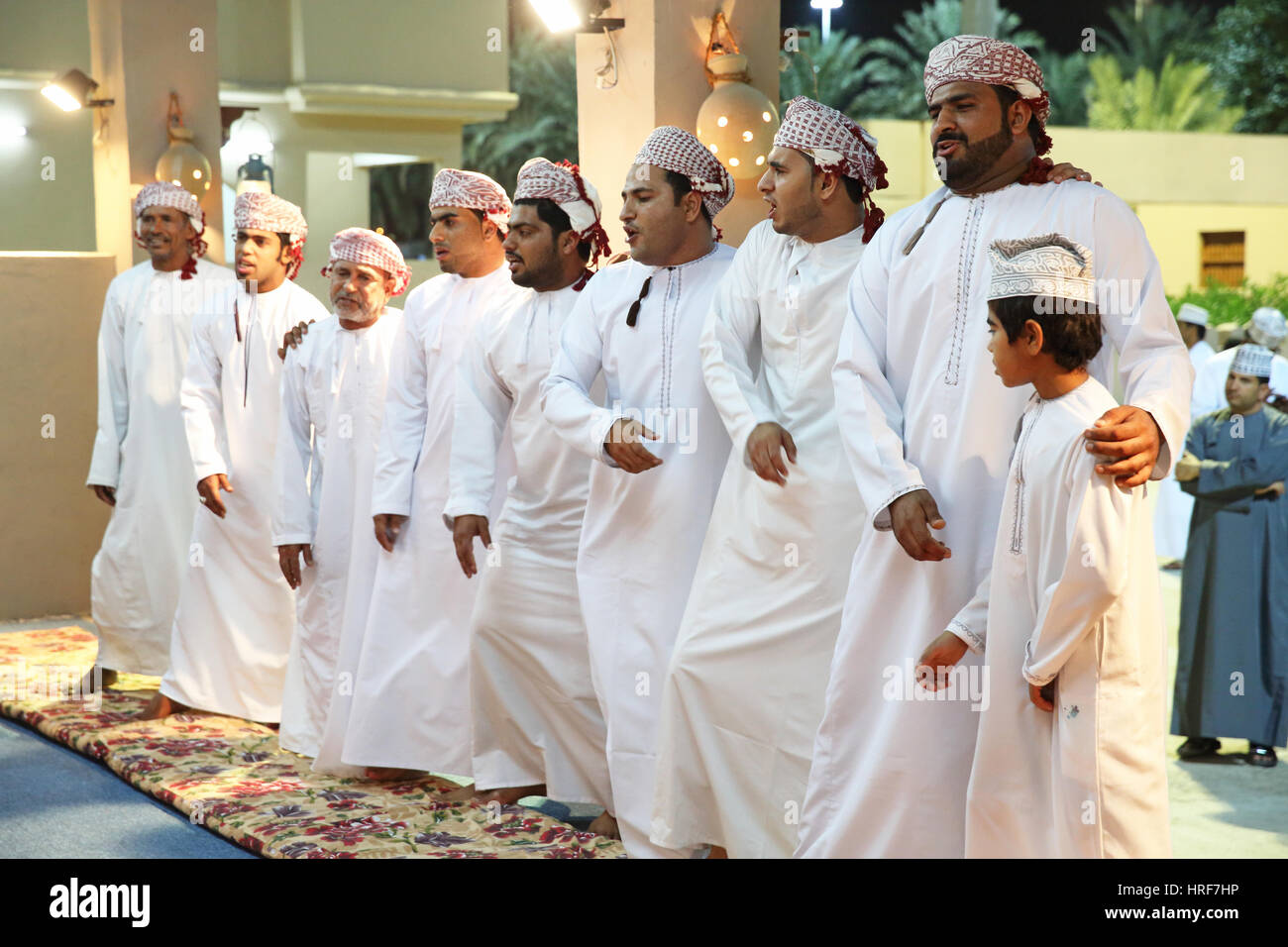 Les participants à l'Heritage Village, au Muscat Festival à Amerat Park, Oman Banque D'Images