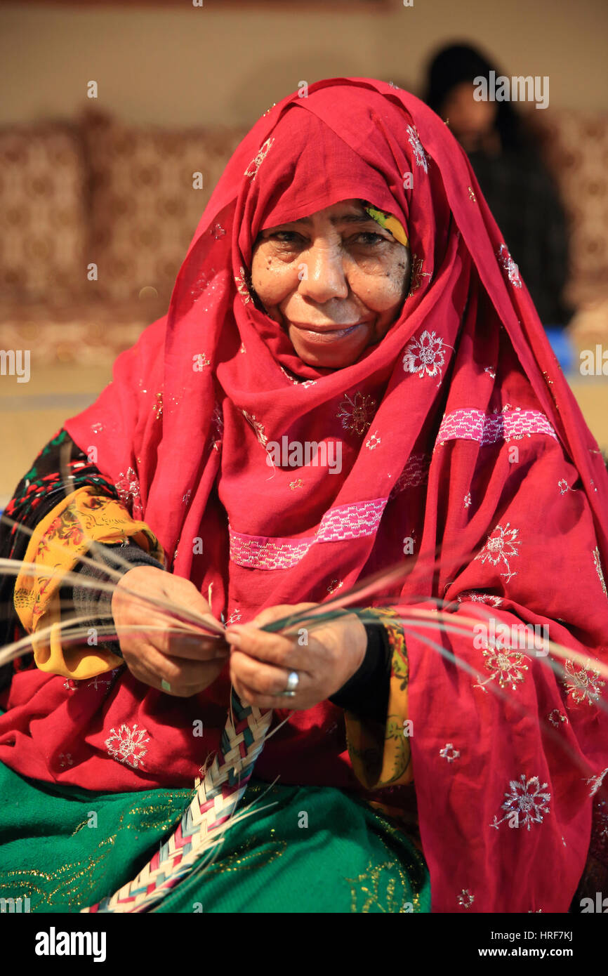Les participants à l'Heritage Village, au Muscat Festival à Amerat Park, Oman Banque D'Images