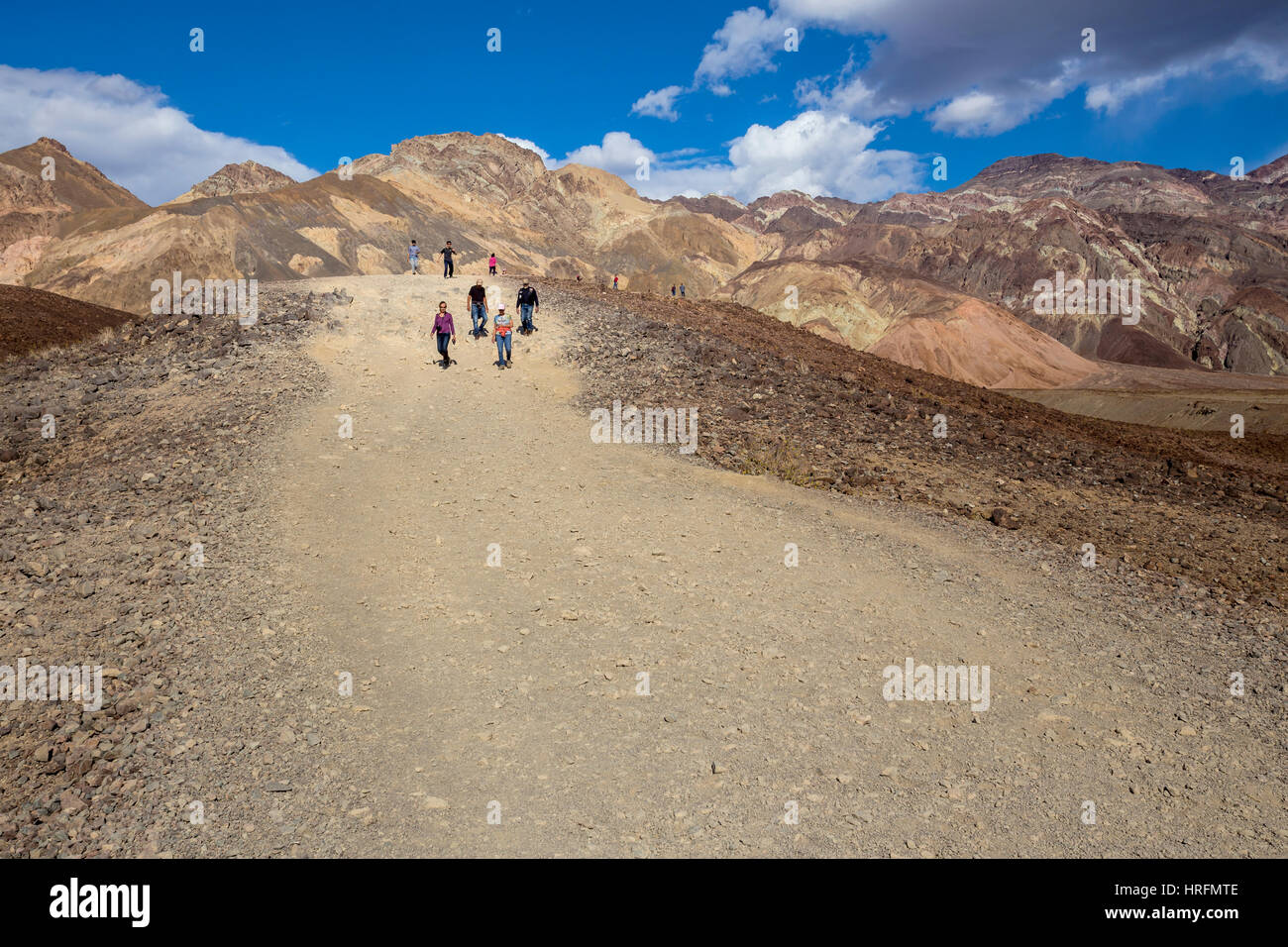 Les gens, touristes, visiteurs, l'artiste, les Black Mountains, Death Valley National Park, Death Valley, California, United States, Amérique du Nord Banque D'Images