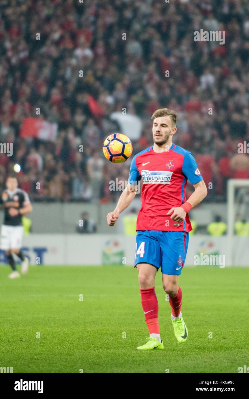 Bucarest, Roumanie. 1er mars 2017. Mihai Balasa # 14 du FC Steaua Bucarest lors de la LPF - Football Ligue 1 Orange roumaine 2016-2017, match entre FC Steaua et Bucharst, le Dinamo Bucarest 1848 au Stade National, Bucarest, Roumanie ROU. Credit : Cronos Foto/Alamy Live News Banque D'Images