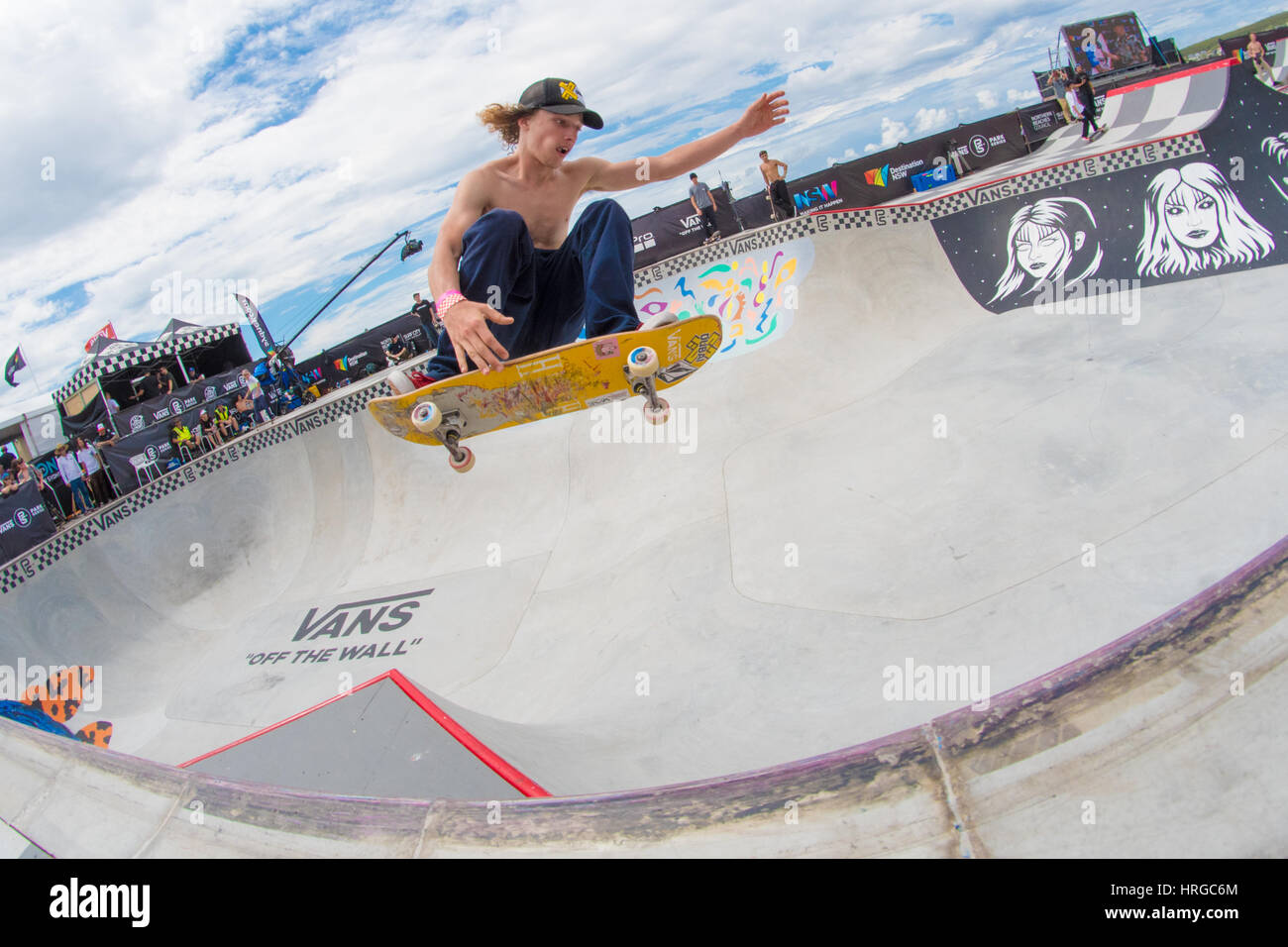 Sydney, Australie - 2 mars 2017 : Australian Open of Surfing Sports Événement à Manly Beach, Australie Doté d'Surf, BMX, patinage et la musique. Les athlètes qui se préparent / practing avant les cars Pro Série Parc BMX / Skate compétition qui devrait avoir lieu au cours de l'Open d'Australie de surf. Credit : mjmediabox/Alamy Live News Banque D'Images