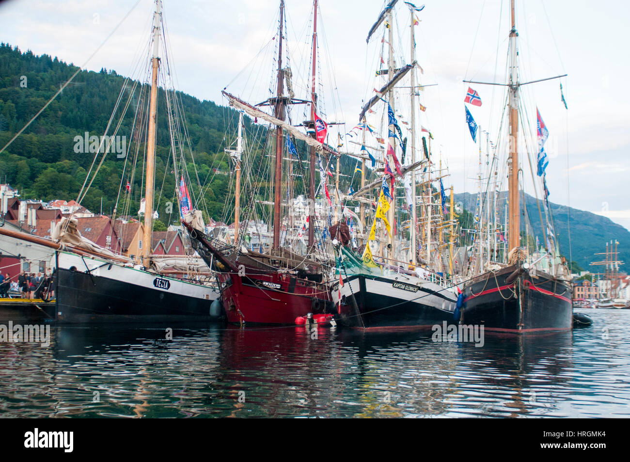 Tall Ship Races, Bryggen à Bergen en Norvège. Banque D'Images