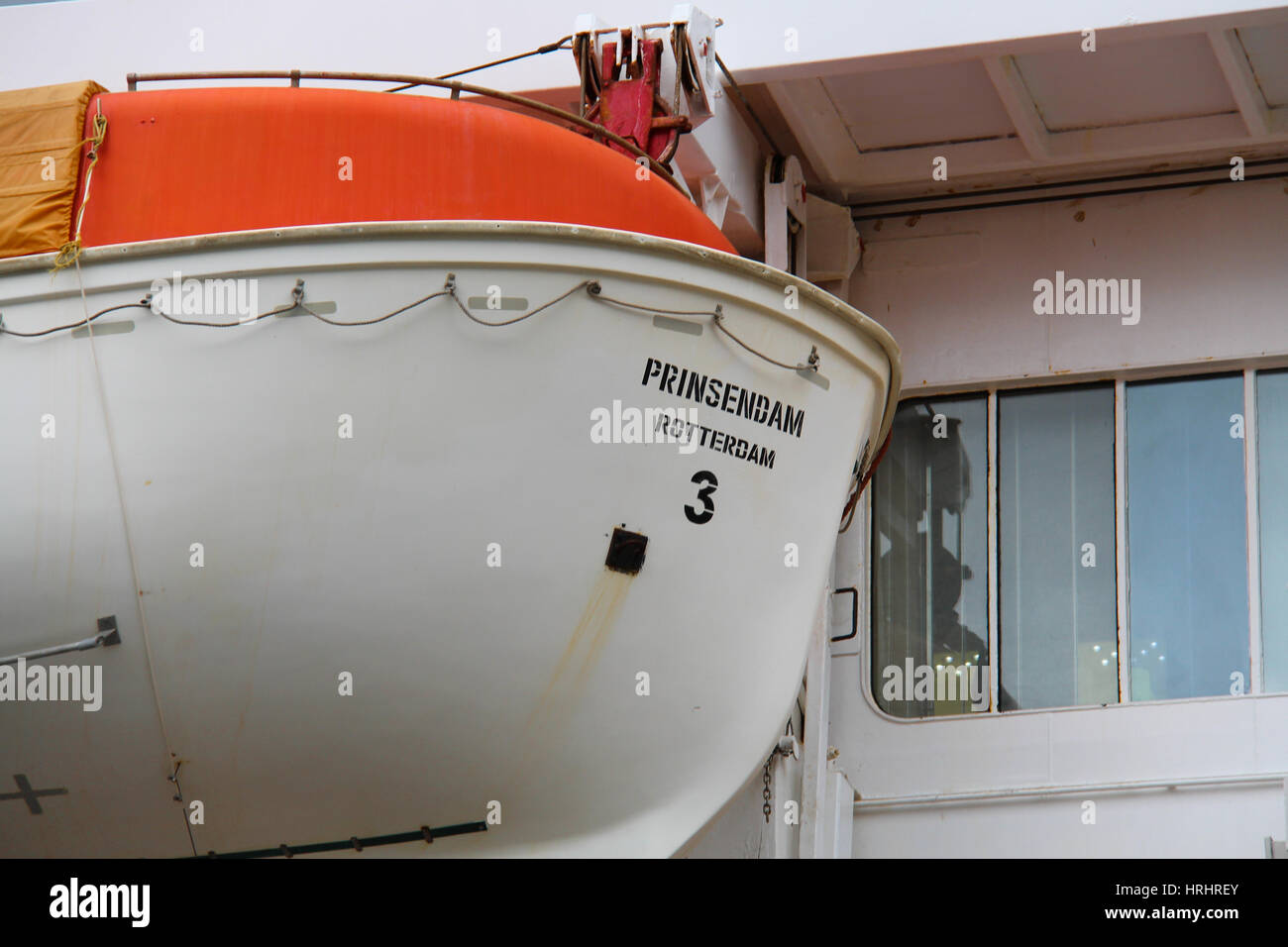 L'un des canots de Holland America's croisière Prinsendam Banque D'Images