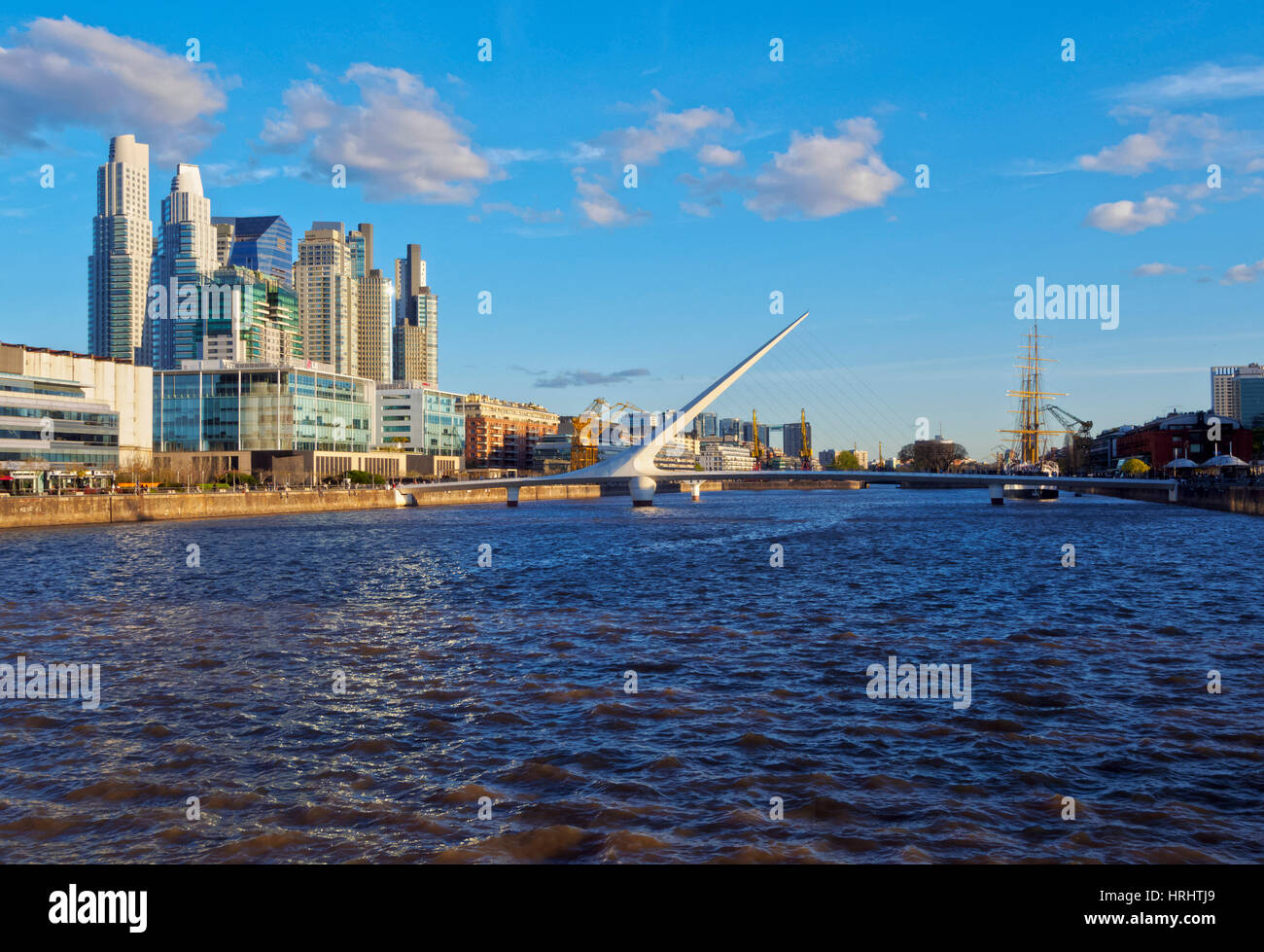 Vue de Puerto Madero, Buenos Aires, la province de Buenos Aires, Argentine Banque D'Images