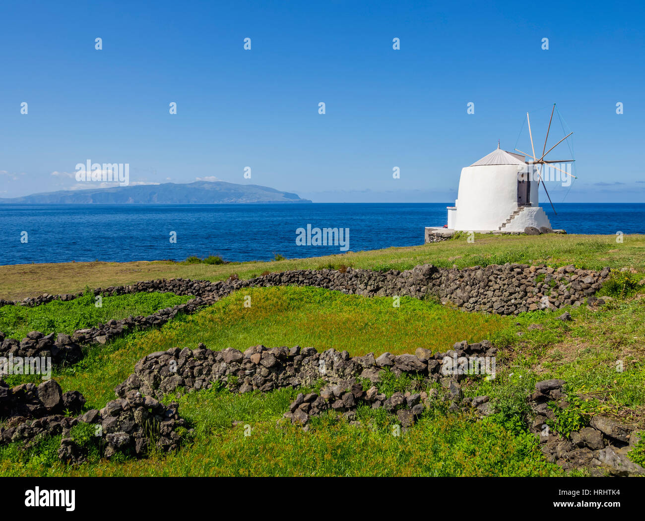 Moulin à vent traditionnel, Vila do Corvo, Corvo, Açores, Portugal, Atlantique Banque D'Images