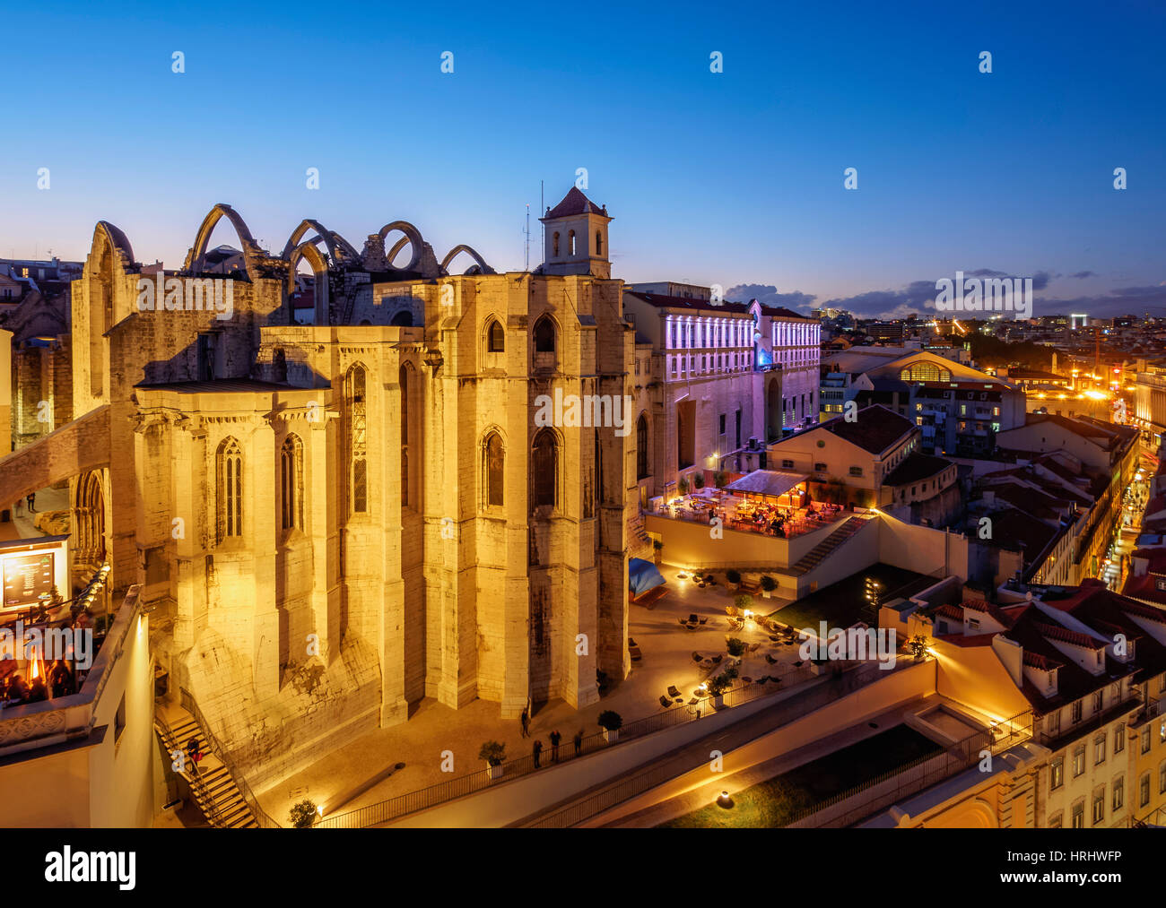 Crépuscule sur le Couvent de Carmo, Lisbonne, Portugal Banque D'Images