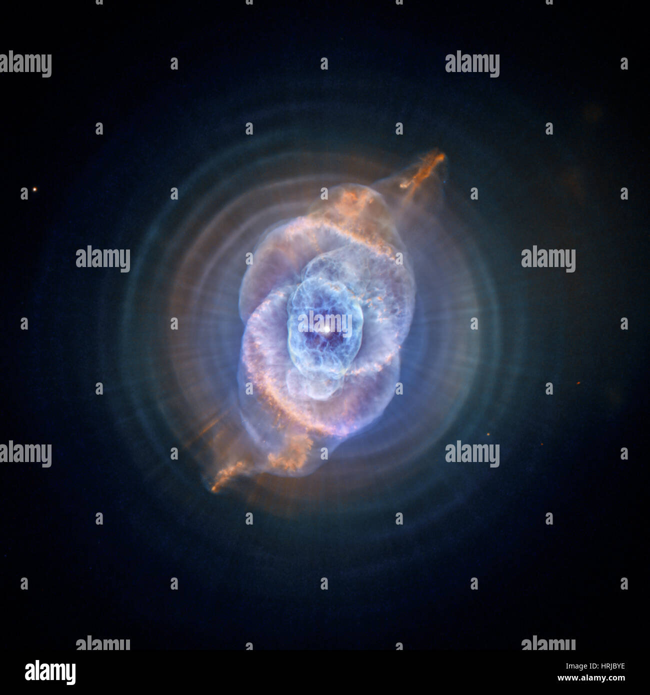 Ngc 6543 Nebuleuse De L Oeil De Chat Optique Photo Stock Alamy Ngc 6543 Nebuleuse De L Oeil De Chat Optique Photo Stock Alamy
