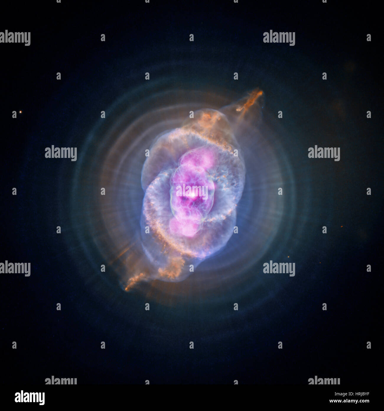 NGC 6543, Nébuleuse de l'Oeil de Chat, Composite Photo Stock Alamy — free download
