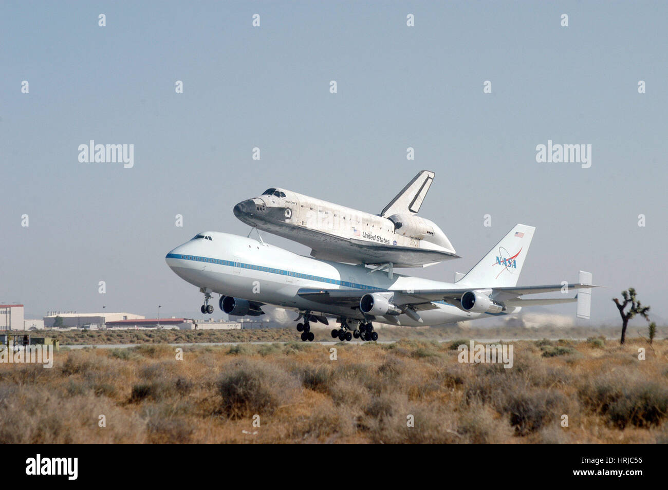 747 Le transport de la navette spatiale Discovery Banque D'Images