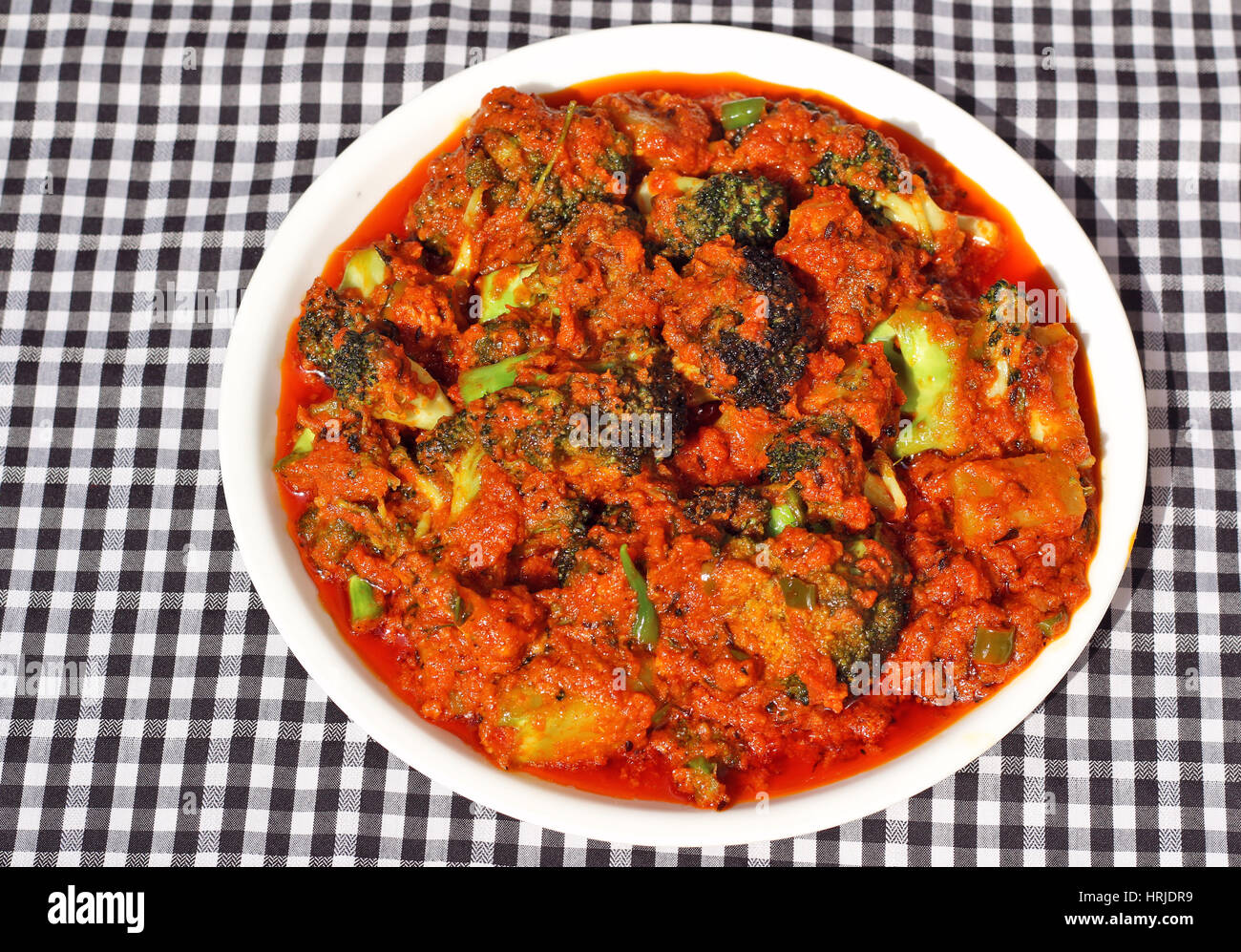 Le style indien Sabji Brocoli Brocoli épicé (curry) Banque D'Images