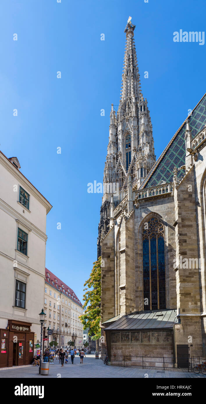 Stephansdom, Vienne. La flèche de la cathédrale St Stephen, Vienne, Autriche Banque D'Images