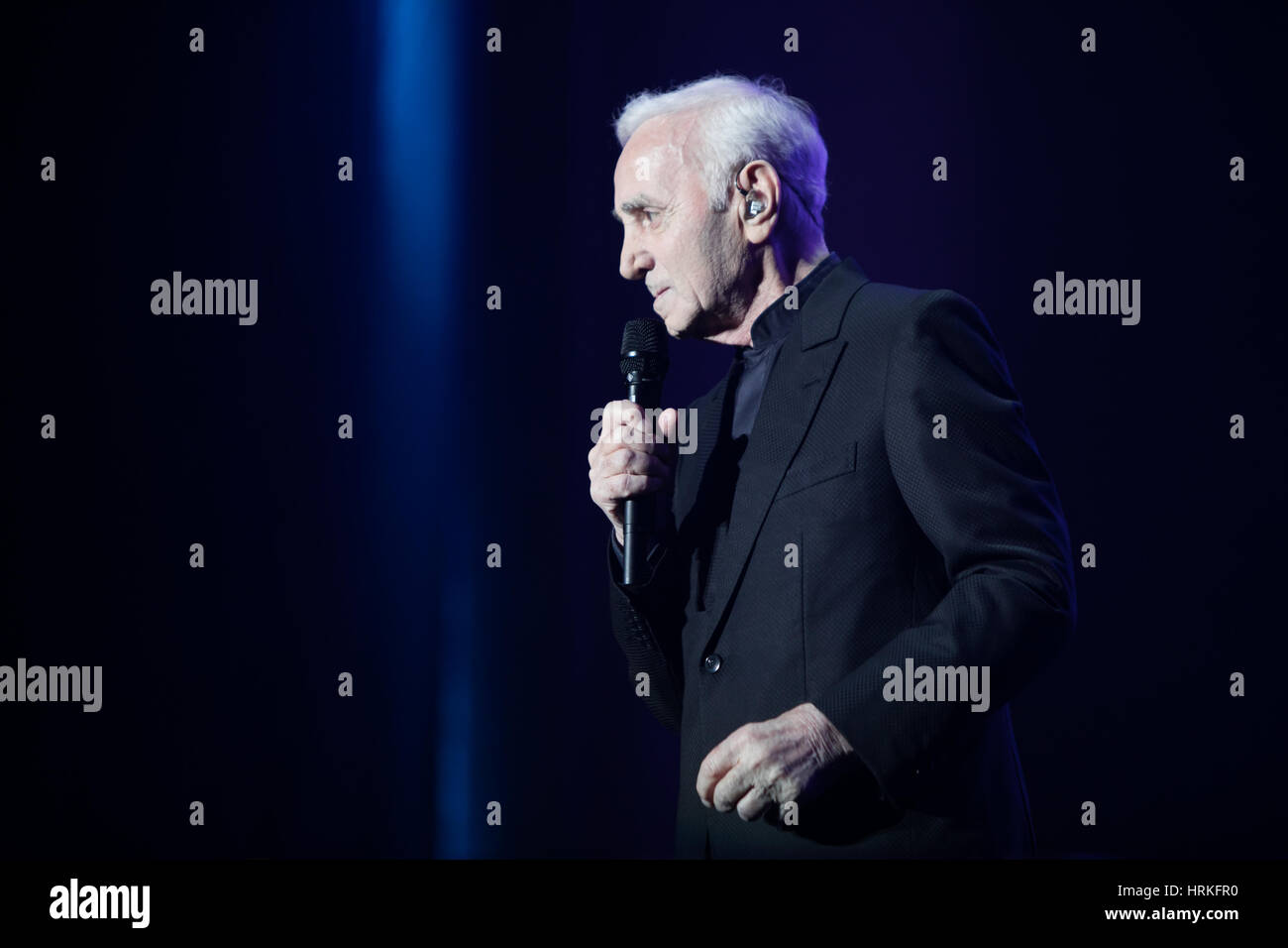 Les concerts du chanteur français Charles Aznavour à l'arène d'OPE, Lisbonne, Portugal. Banque D'Images