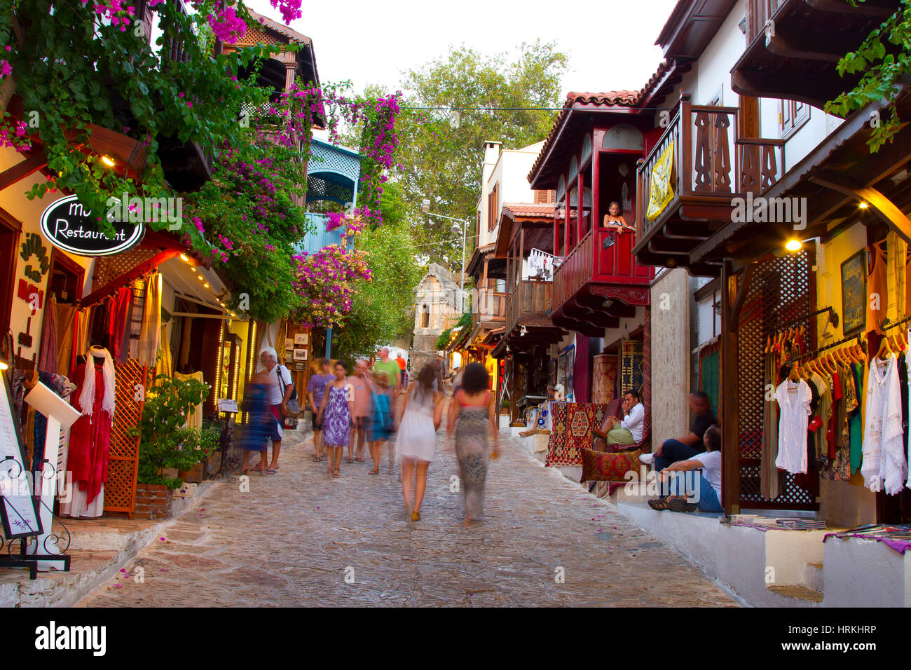 Vue sur la rue. Kas. La province d'Antalya, côte méditerranéenne. La Turquie. Banque D'Images