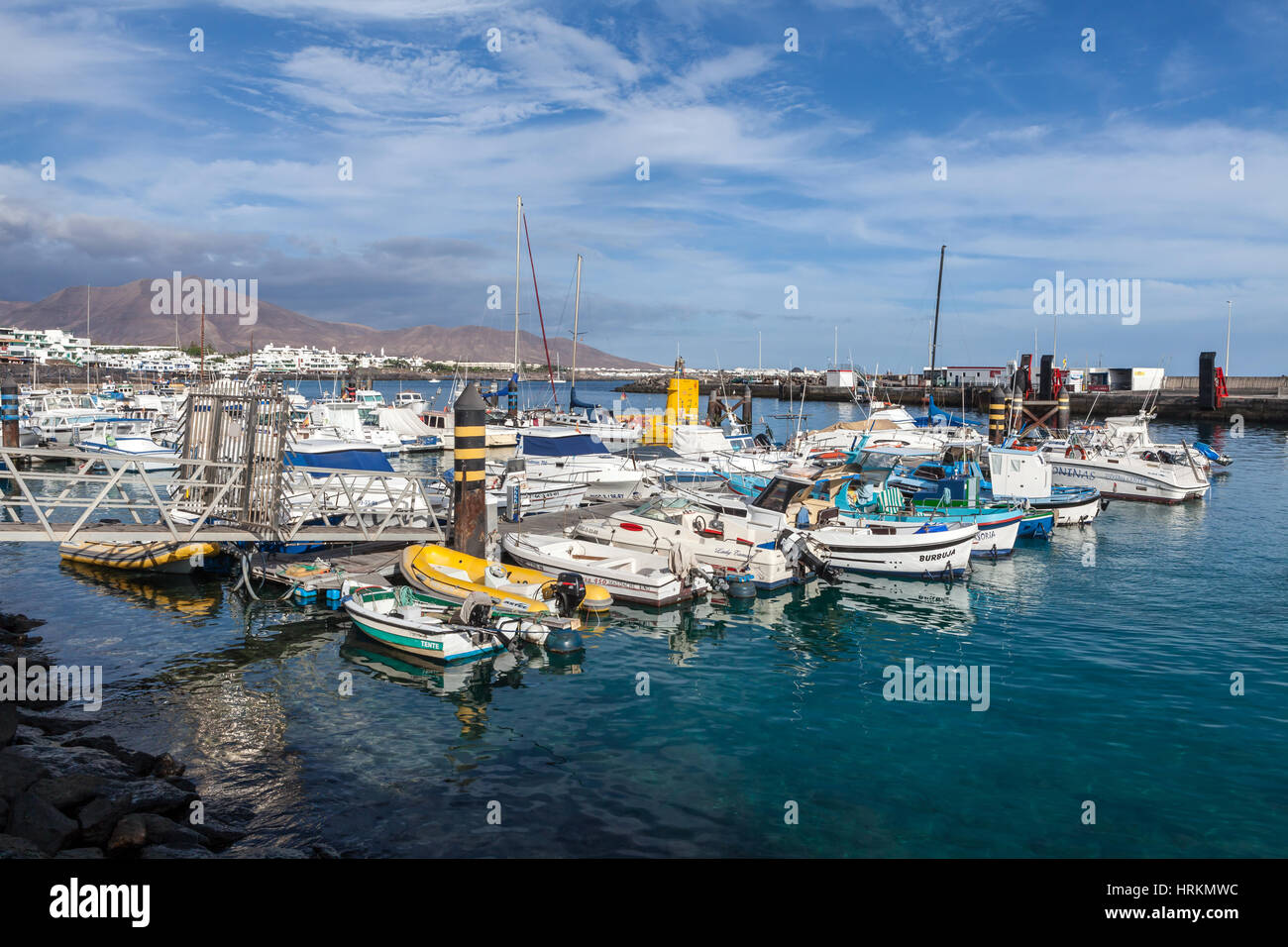 Image de bateaux dans Costa Blanca, Lanzarote, îles Canaries, Espagne Banque D'Images