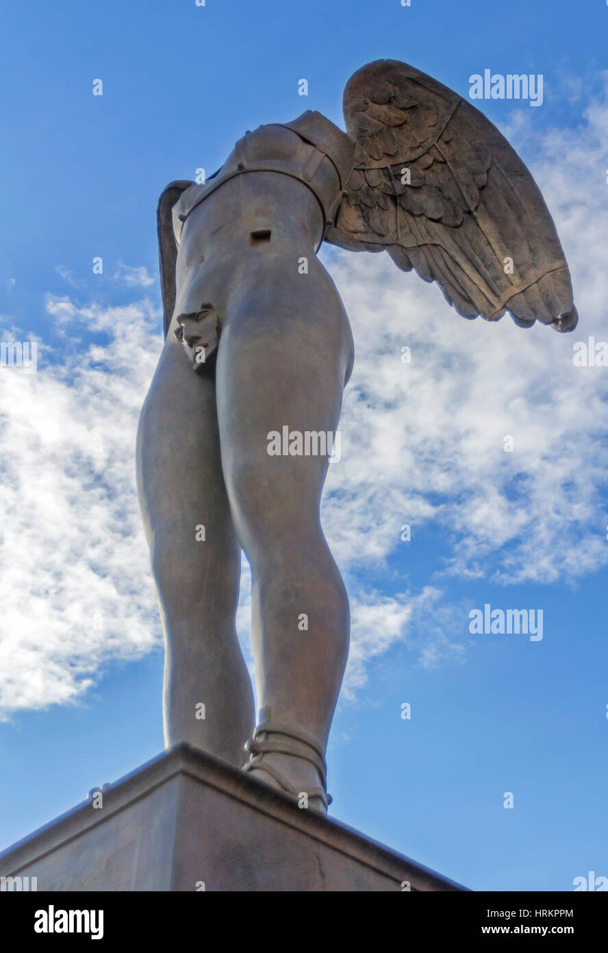 Une sculpture sur l'affichage à Pompéi, Italie par Igor Mitoraj. Banque D'Images