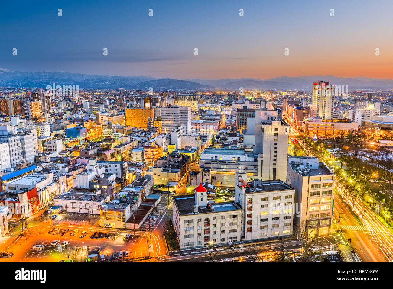 Ville de Toyama, au Japon sur le centre-ville. Banque D'Images