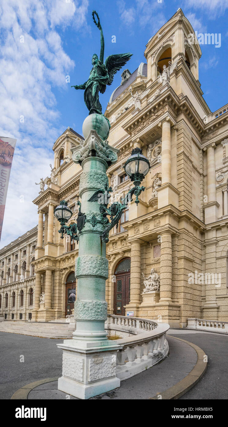 L'Autriche, Vienne, Maria-Theresien-Platz, portail du Musée d'Histoire Naturelle Banque D'Images