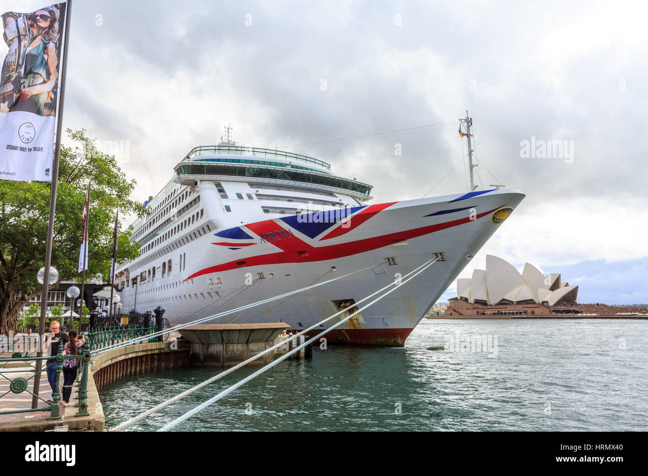 Sydney, Australie. Vendredi 3 mars 2017. P&O Cruise ship MV Aurora à Circular Quay avant de quitter Sydney plus tard aujourd'hui. Banque D'Images