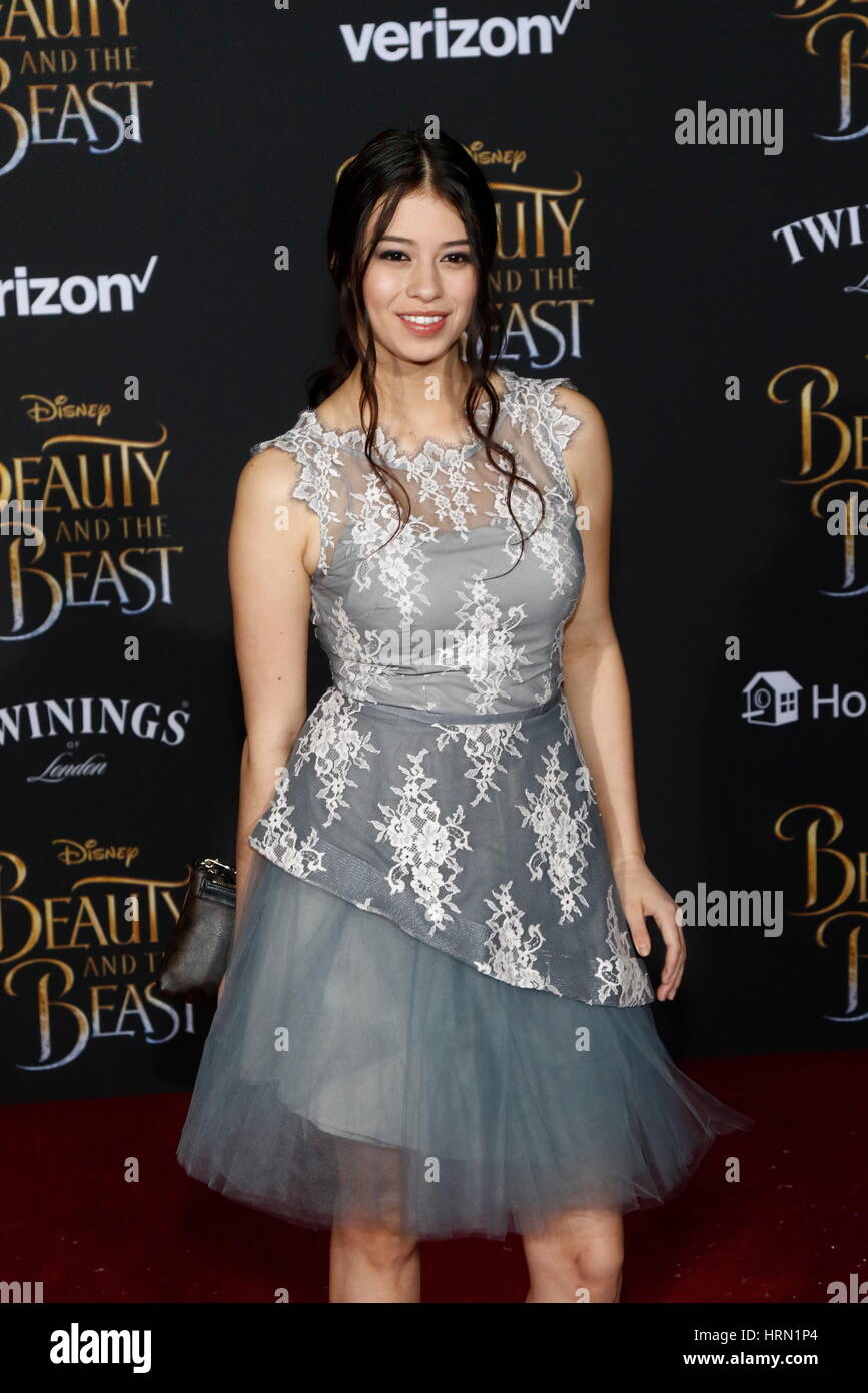 Los Angeles, États-Unis. 06Th Mar, 2017. L'Amber Midthunder assiste à la première mondiale de la Disney 'La Belle et la bête' à El Capitan Theatre de Los Angeles, USA, le 02 mars 2017. Photo : Hubert Boesl - AUCUN FIL SERVICE - Photo : Hubert Boesl/dpa/Alamy Live News Banque D'Images