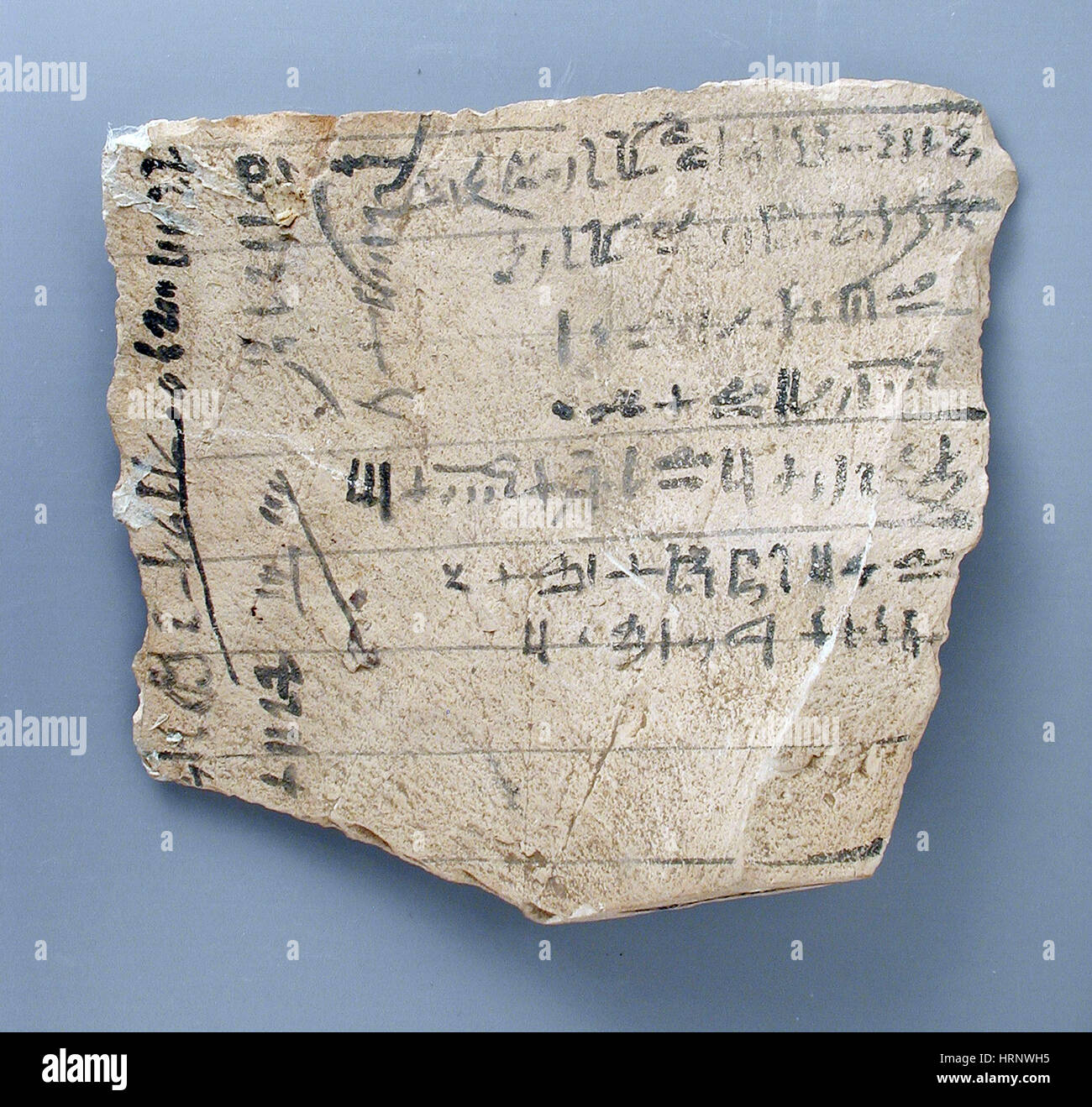 Calcaire égyptien Tablet, location d'Ax Banque D'Images